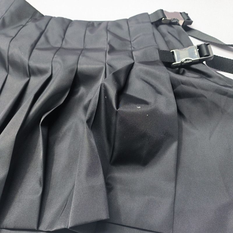 Prada Prada Lightweight Re-Nylon Black Midi Skirt Size US 38 / EU 54 - 1 Thumbnail