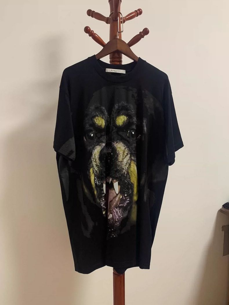 Givenchy Givenchy GVC Dog Head Short Sleeve with Cross Stitch on Ba Size US XS / EU 42 / 0 - 1 Thumbnail