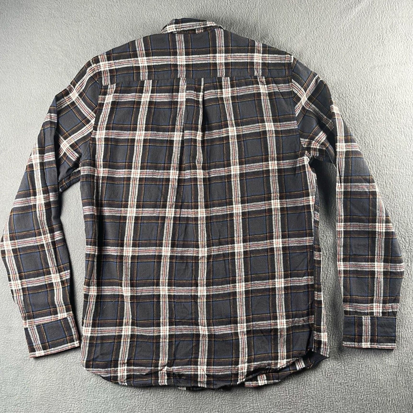 Vintage St. Johns Bay Button Shirt Mens Small Gray Black Plaid Long Sleeve Super Soft Size US S / EU 44-46 / 1 - 7 Thumbnail