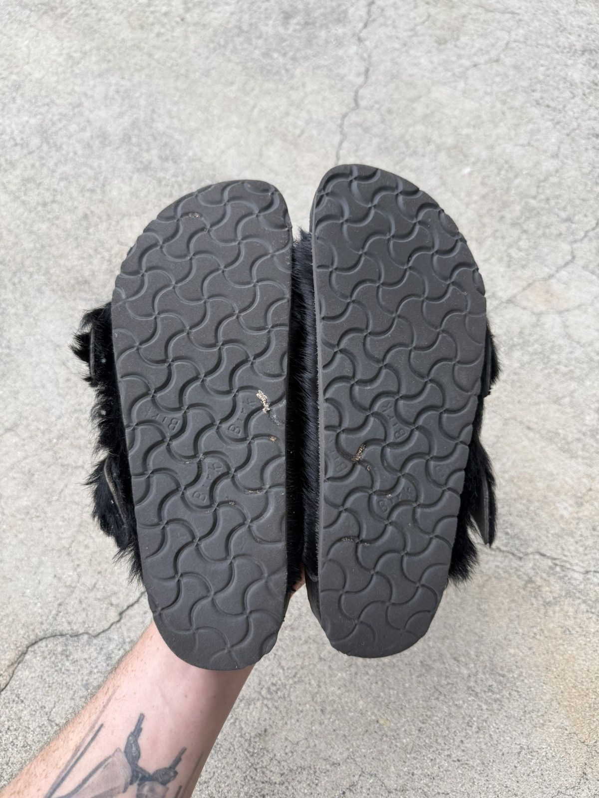 Birkenstock × Rick Owens Rick Owens X Birkenstocks Size US 7 / EU 40 - 7 Thumbnail