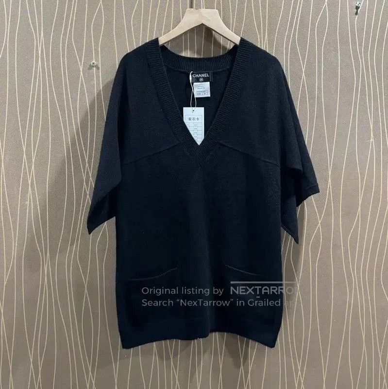 Chanel Chanel Black Wool Women's Sweater . Size S / US 4 / IT 40 - 1 Thumbnail