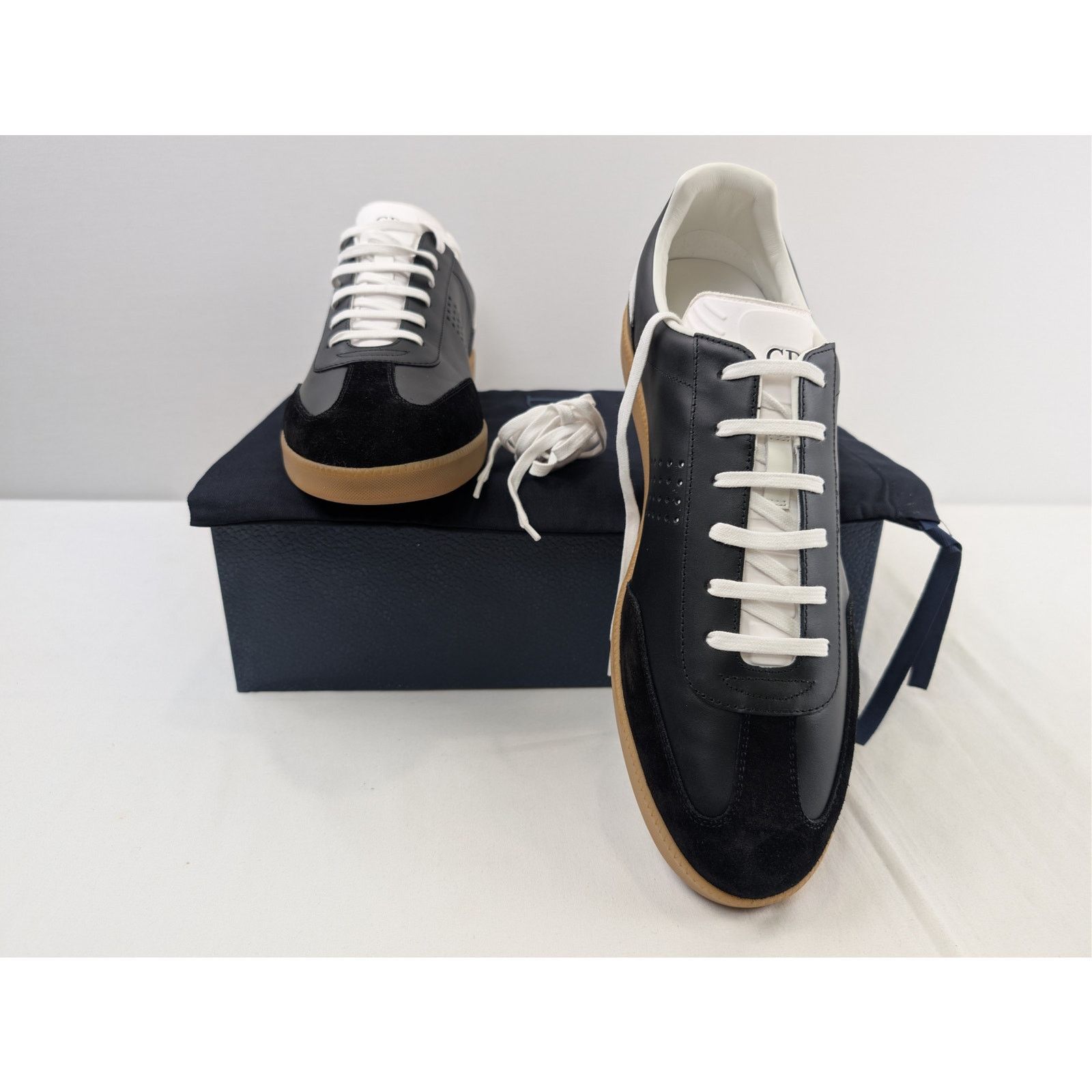 Dior o1rshd1 B01 Brown Sole Sneakers in Black/White Size US 13 / EU 46 - 19 Thumbnail