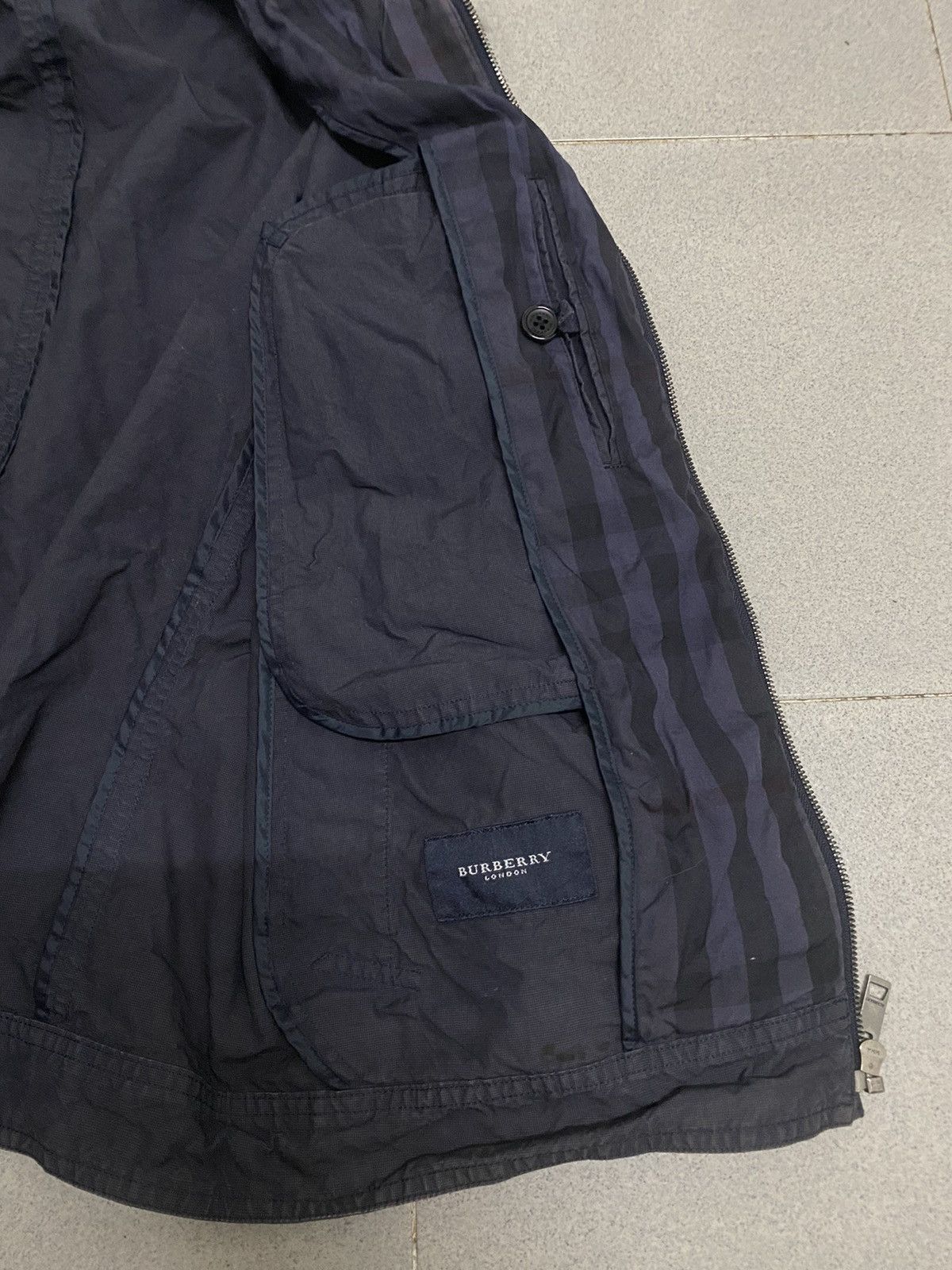 Burberry × Japanese Brand × Vintage Vintage Burberry London Zipper Jacket Size US L / EU 52-54 / 3 - 5 Thumbnail