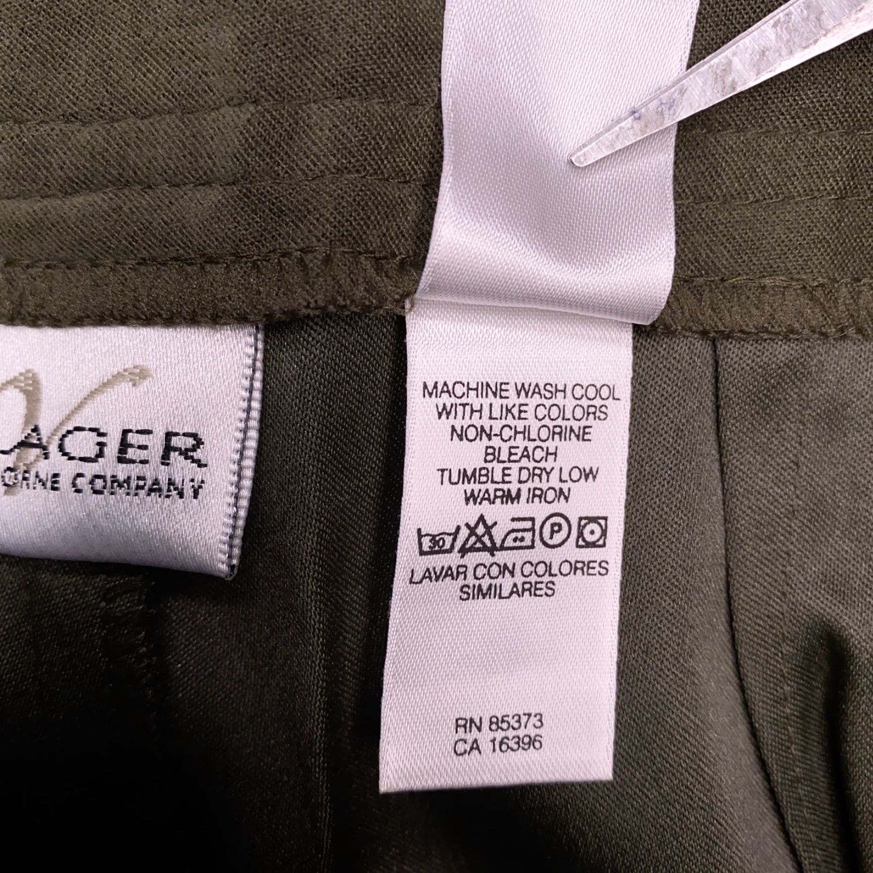 Vintage **Green Mid Rise Comfort Stretch Villager Liz Claiborne Pants 14** User: **Comfort Green Mid Rise Villager Liz Claiborne Pants 14** Size 36" / US 14 / IT 50 - 6 Thumbnail