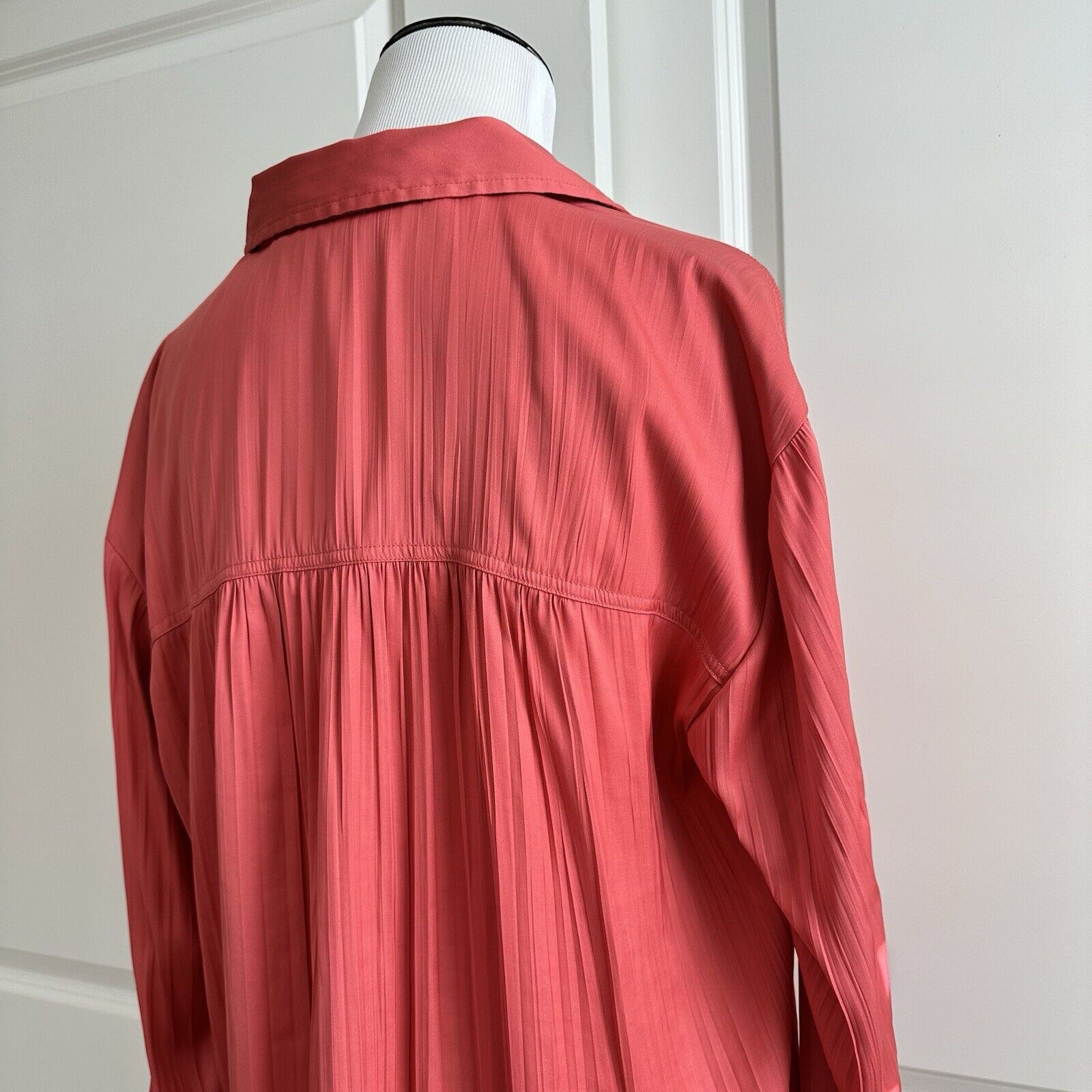 Anthropologie Anthropologie Relaxed Button Down Coral Shirt Women's Size S Size S / US 4 / IT 40 - 12 Thumbnail