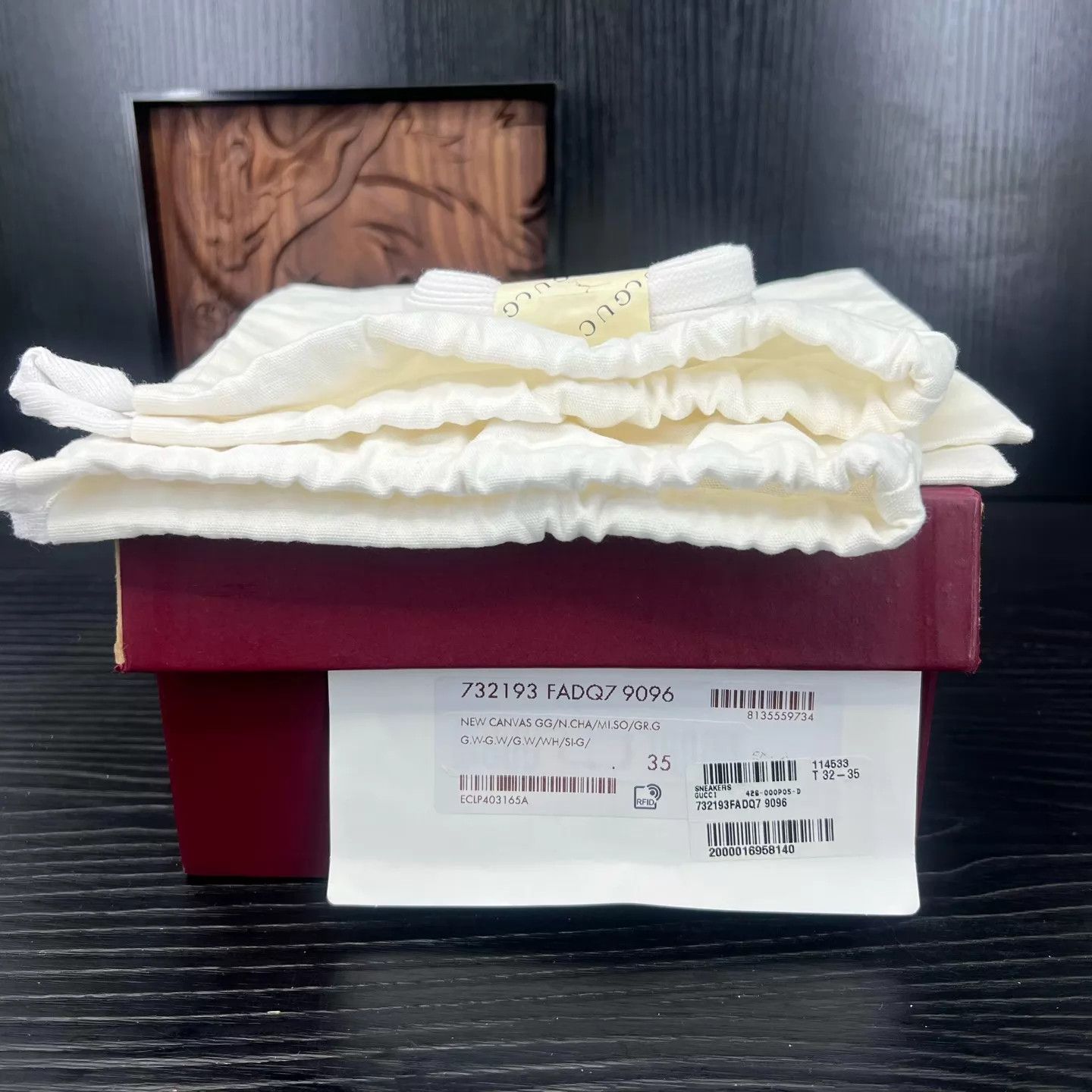 Gucci Gucci Rhyton women's White/Gray Crystal Size 35 Size US 4.5 / IT 34.5 - 9 Thumbnail