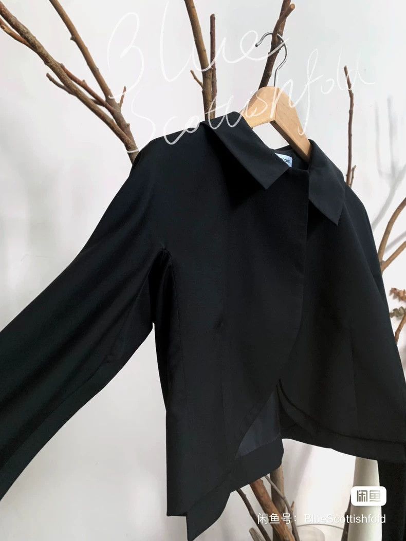 Comme des Garcons Comme Des Garcons Double hem thin wool short jacket 2502-N Size S / US 4 / IT 40 - 5 Thumbnail