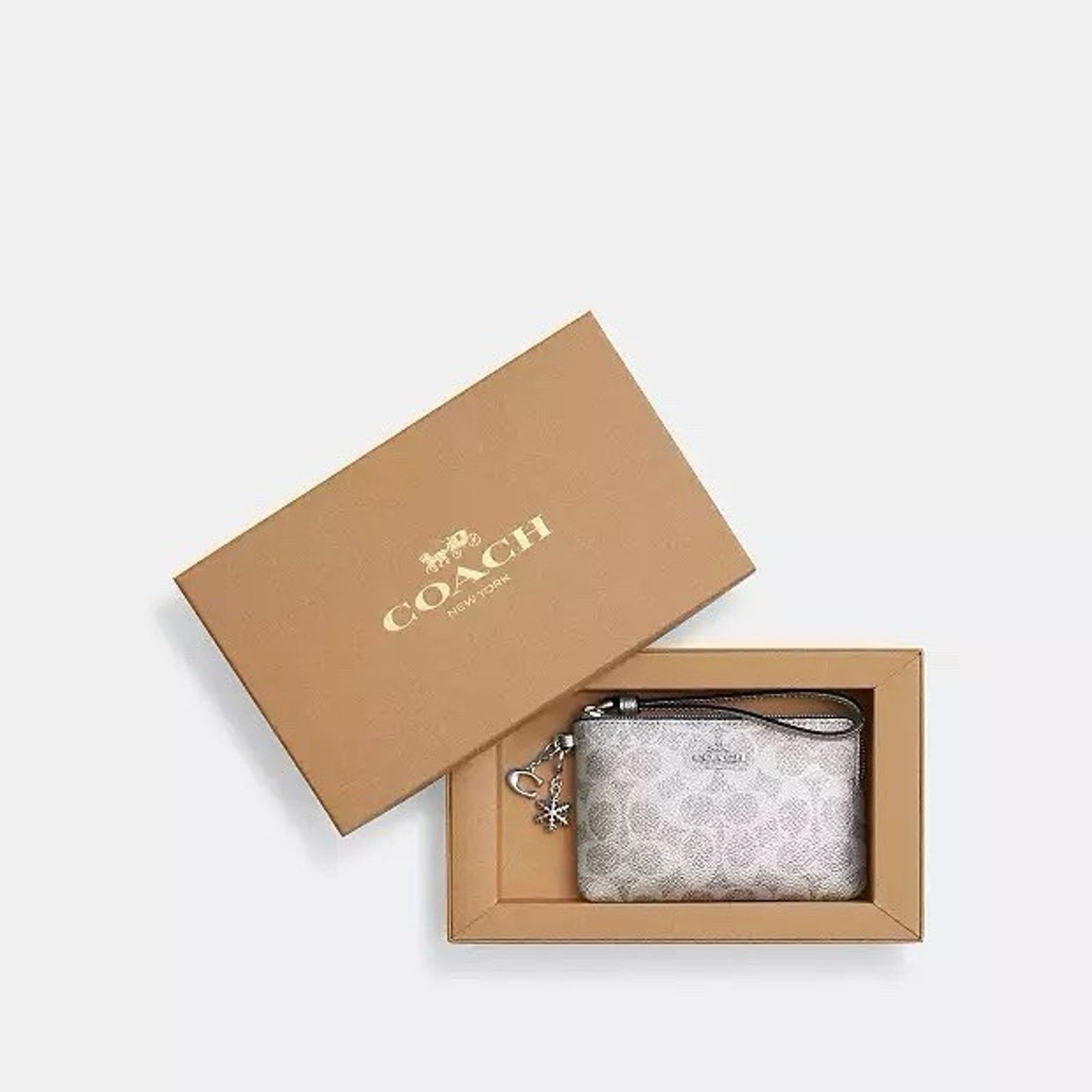 Coach NWT Coach Boxed Corner Zip Wristlet Leather Set CCK93 Size ONE SIZE - 6 Thumbnail