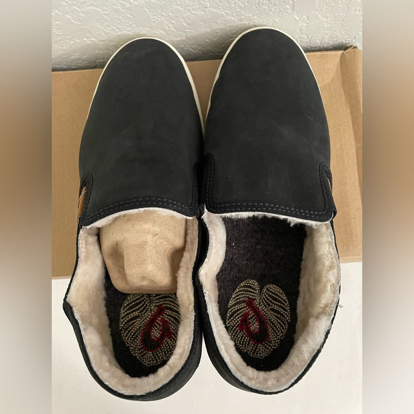 Olukai OLUKAI Pehuea Heu Slip-On Women’s size 9 in Black Nubuck Size US 9 / IT 39 - 6 Thumbnail