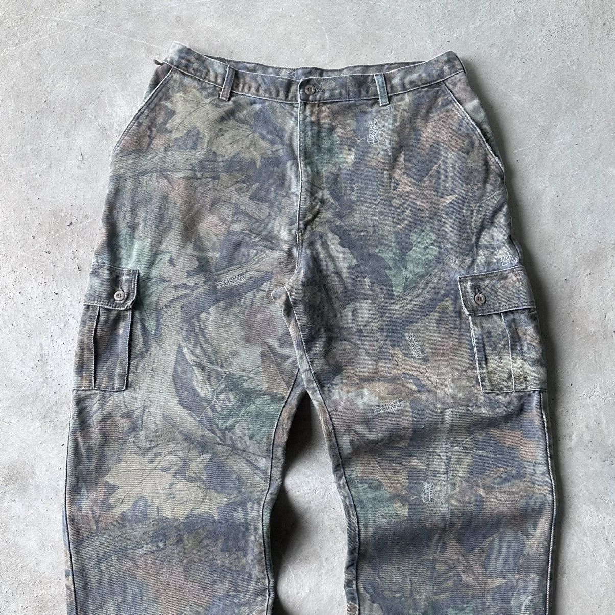 Carhartt × Realtree Crazy Vintage Y2K Faded Realtree Camo Carhartt Style Baggy Size US 38 / EU 54 - 2 Thumbnail