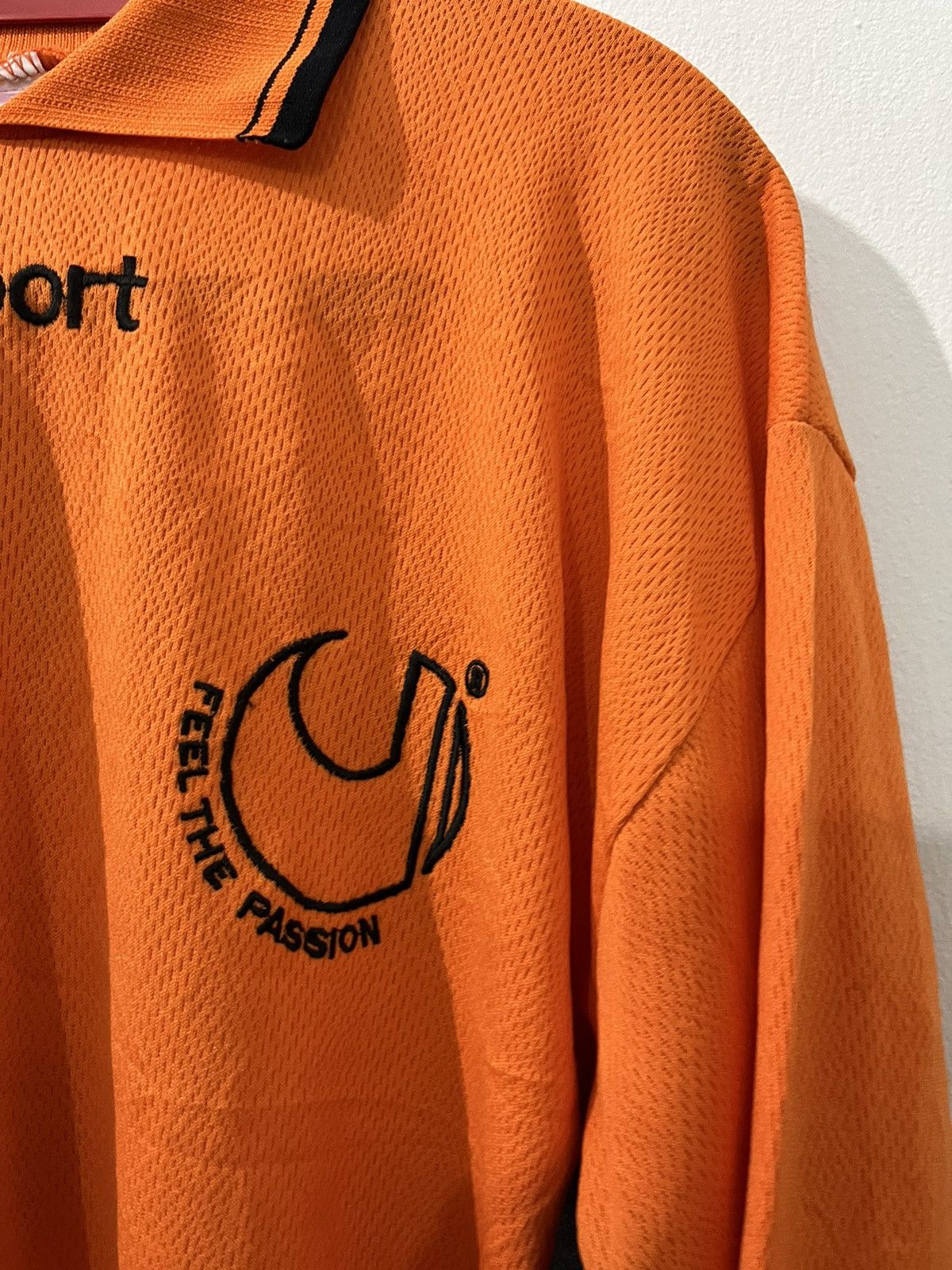 Vintage Vintage 80s UHLSPORT ITALY FEEL THE PASSION NUMBER 1 JERSEY Size US L / EU 52-54 / 3 - 4 Thumbnail