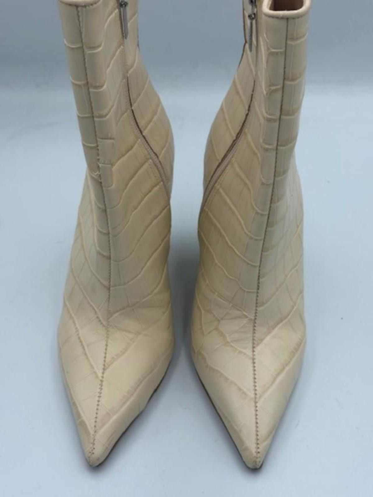 Other SCHUTZ CREAM ASAYA CROC LEATHER POINTED TOE BOOTS WEDGE Sz 7 Size US 7 / IT 37 - 4 Thumbnail