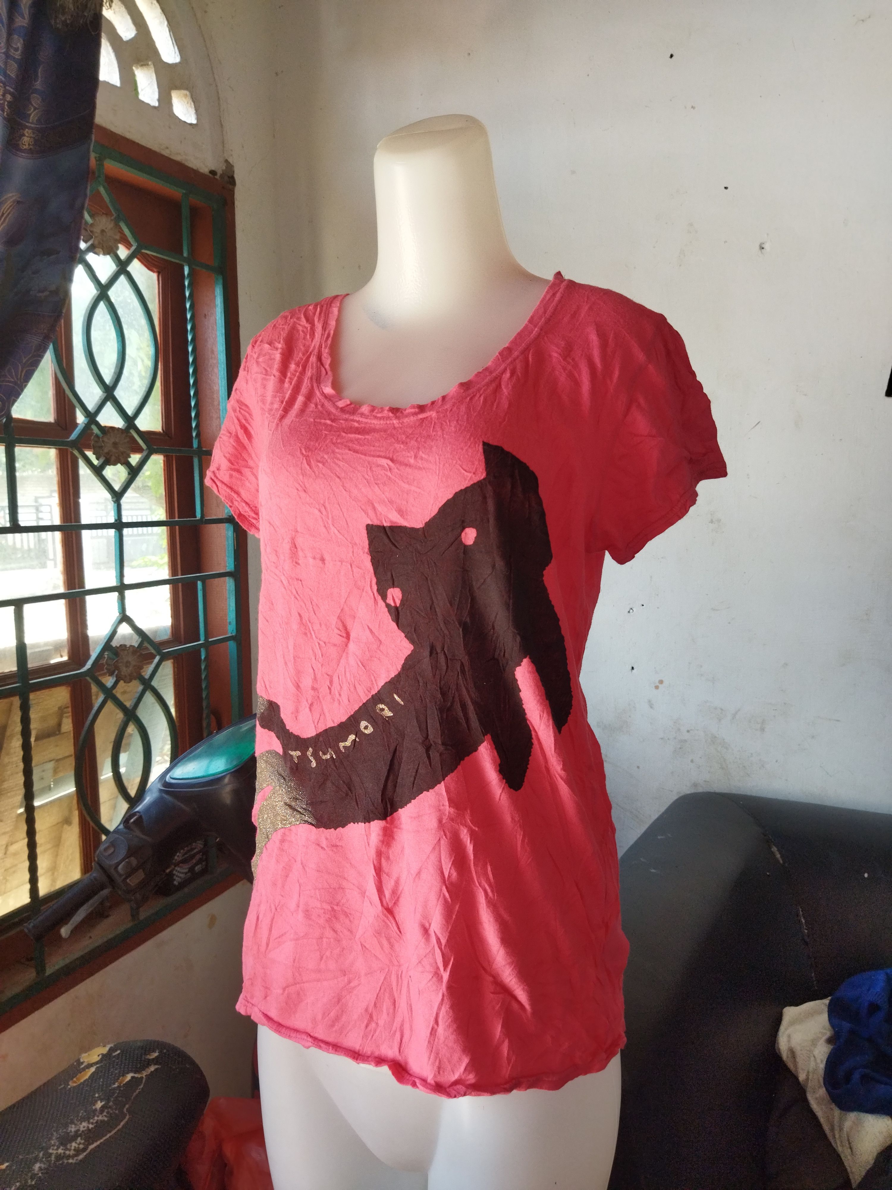 Issey Miyake Tsumori Chisato Cat-Print T-Shirt Size XS / US 0-2 / IT 36-38 - 2 Thumbnail