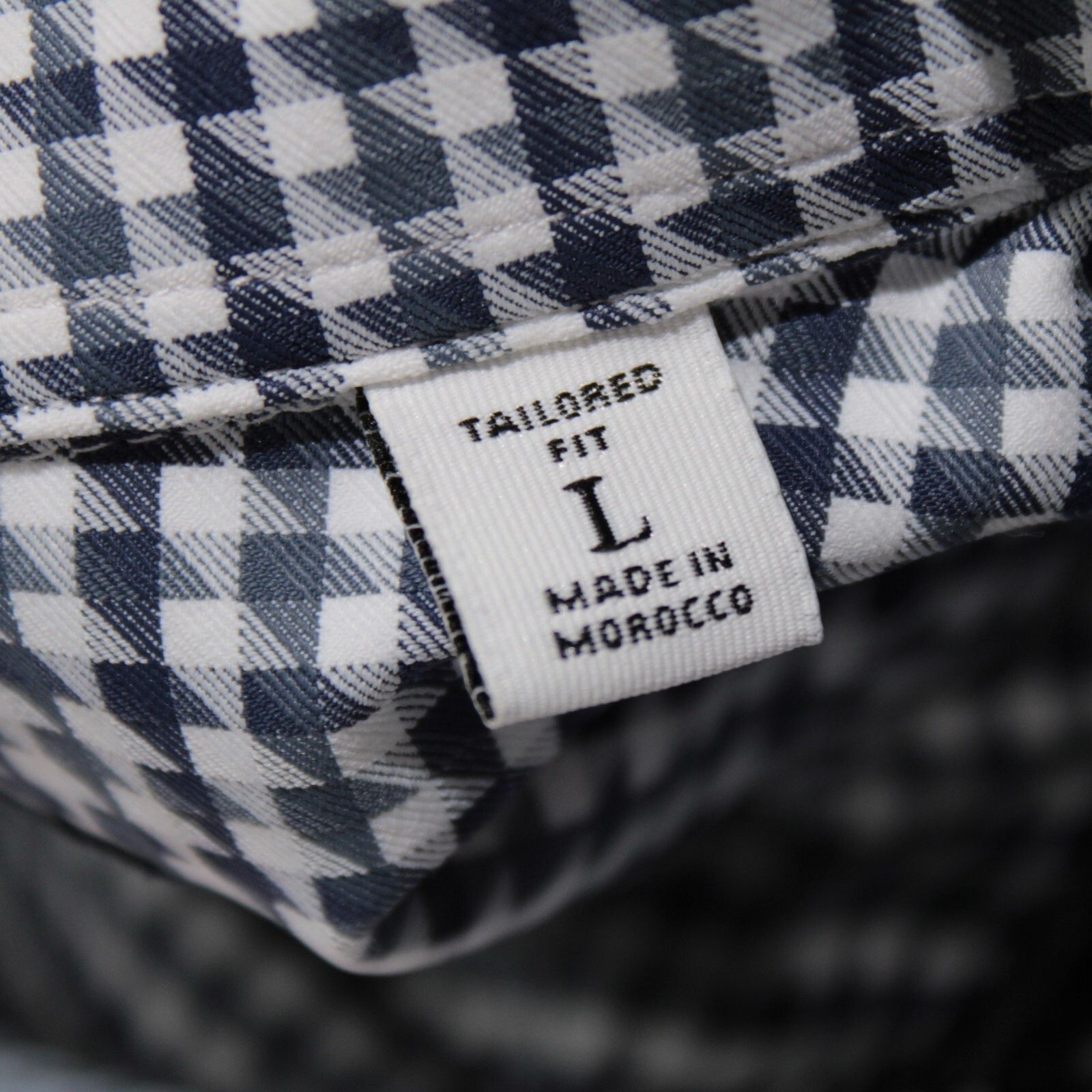 Robert Graham Robert Graham New with tags Shirt Size L US In Blue Size US L / EU 52-54 / 3 - 9 Thumbnail