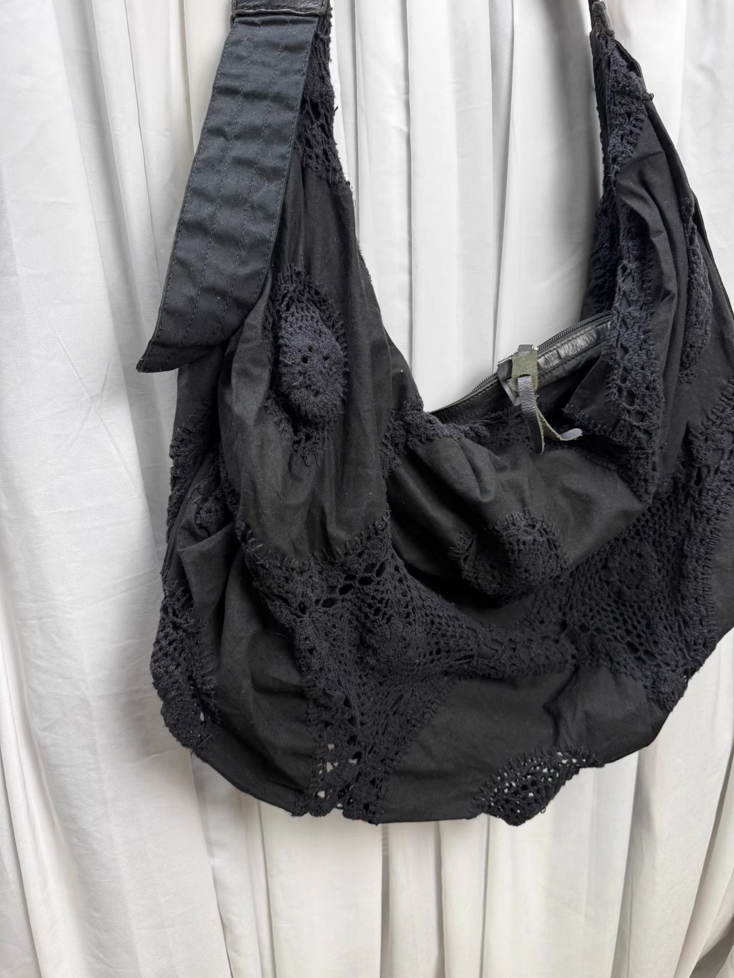 Yohji Yamamoto Yohji Yamamoto Y's Hollow Flower Woven Dumpling Bag K20 Size ONE SIZE - 3 Thumbnail