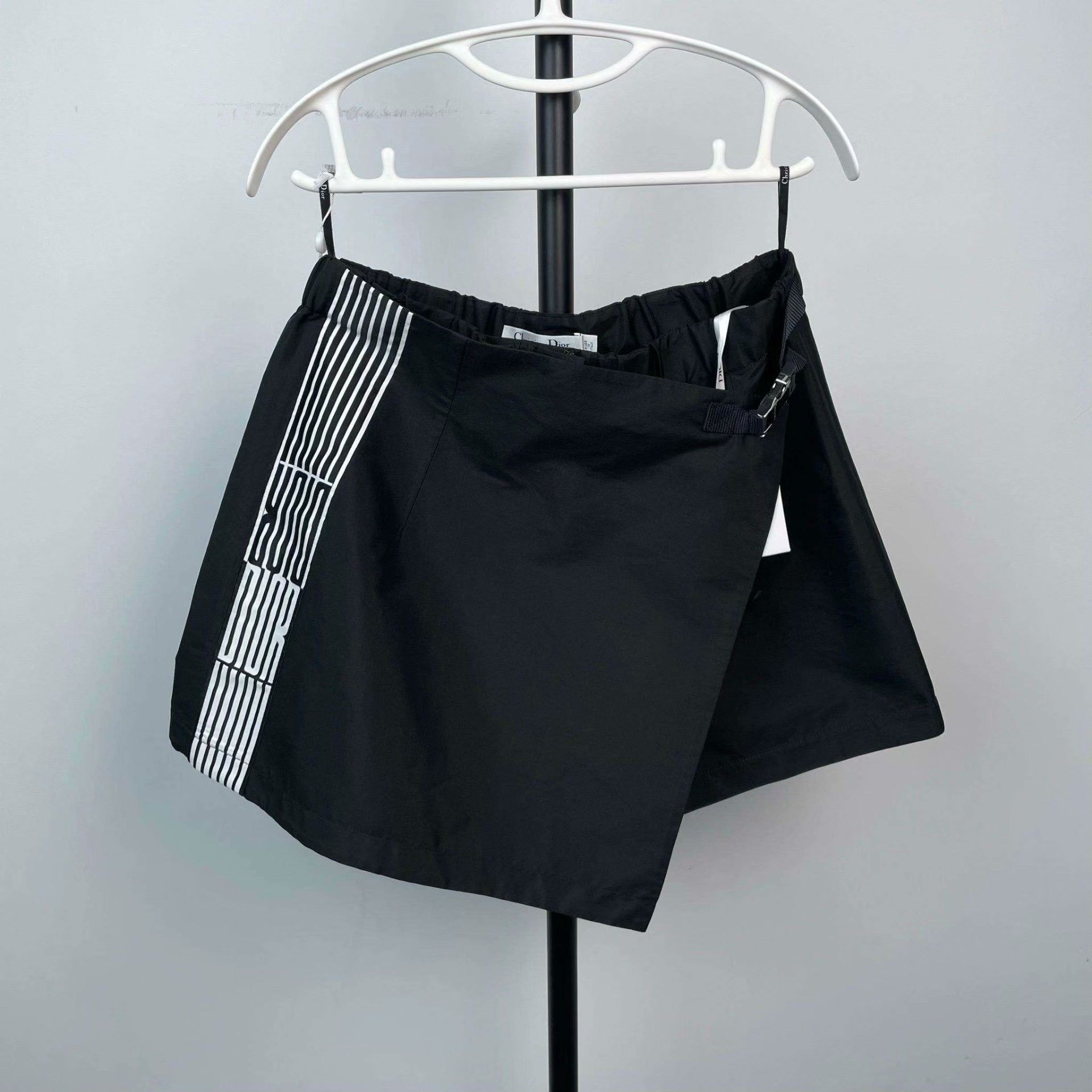 Dior Dior Nylon Black Shorts 42 Men Size US 42 / EU 58 - 1 Thumbnail