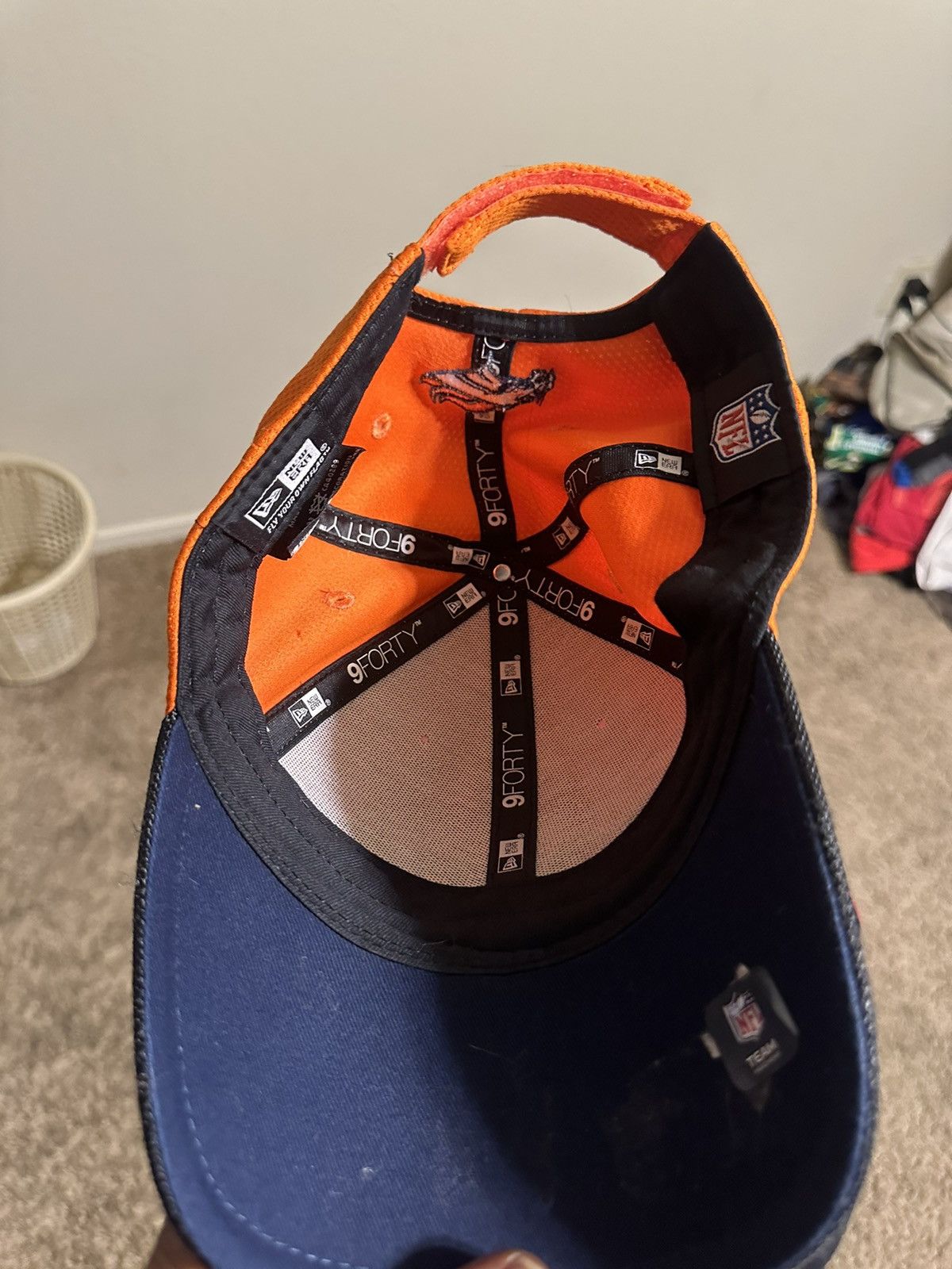 NFL × Vintage Vintage NFL Denver Broncos “triple orange” hat 00s Size ONE SIZE - 7 Thumbnail
