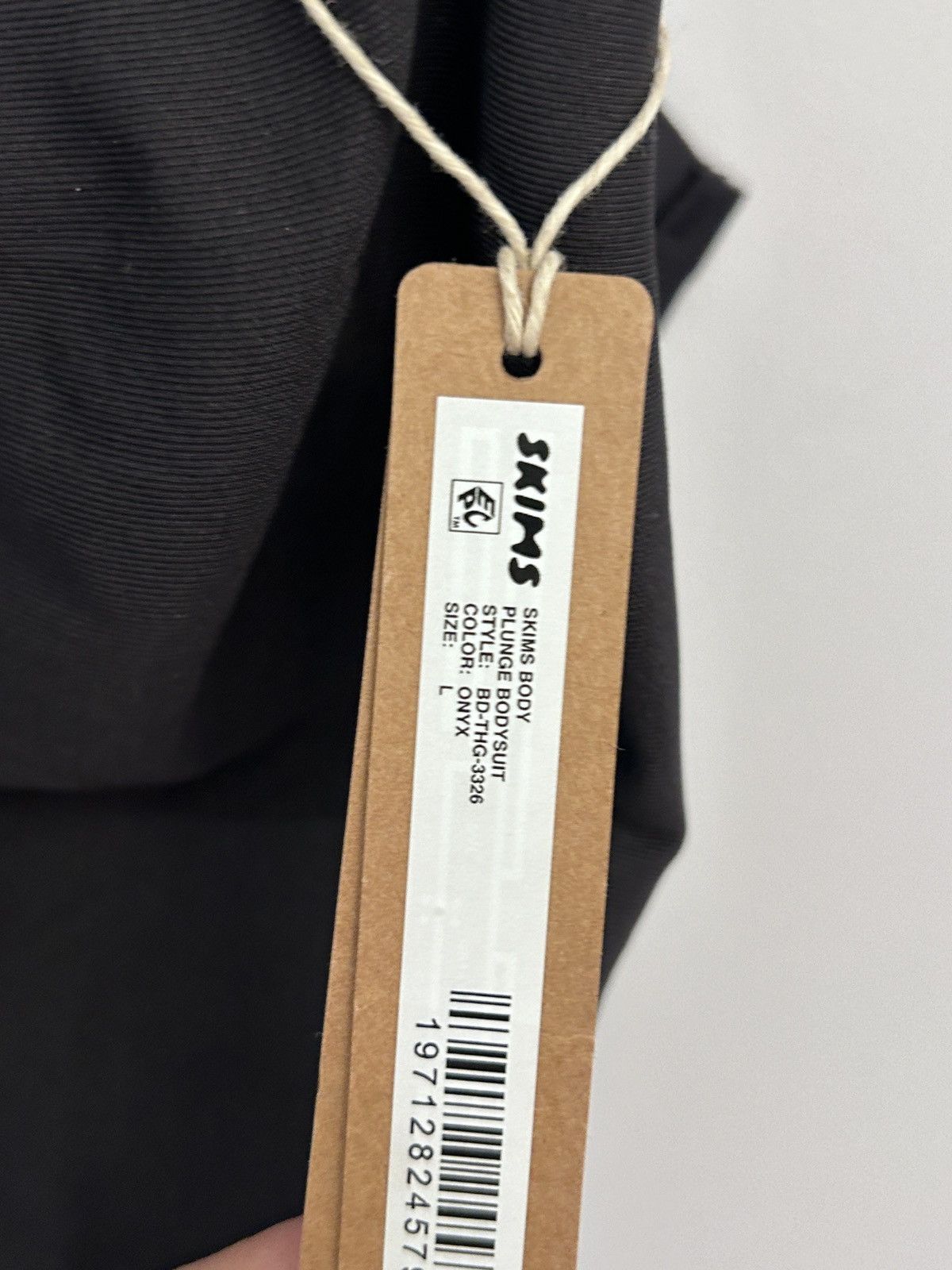 SKIMS Skims Body Plunge Bodysuit Onyx Large NWT SOLD OUT Size L / US 10 / IT 46 - 6 Thumbnail