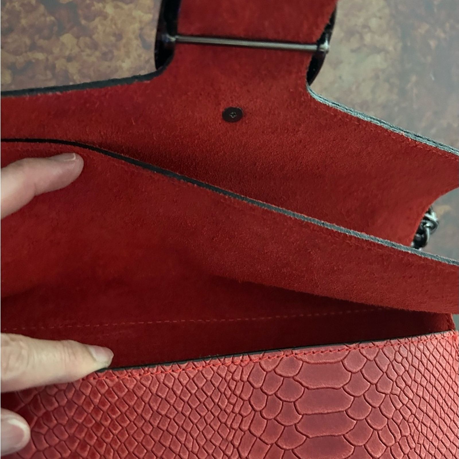 Designer Crossbody Red Women embossed Snake Leather Clutch Bag Size ONE SIZE - 9 Thumbnail