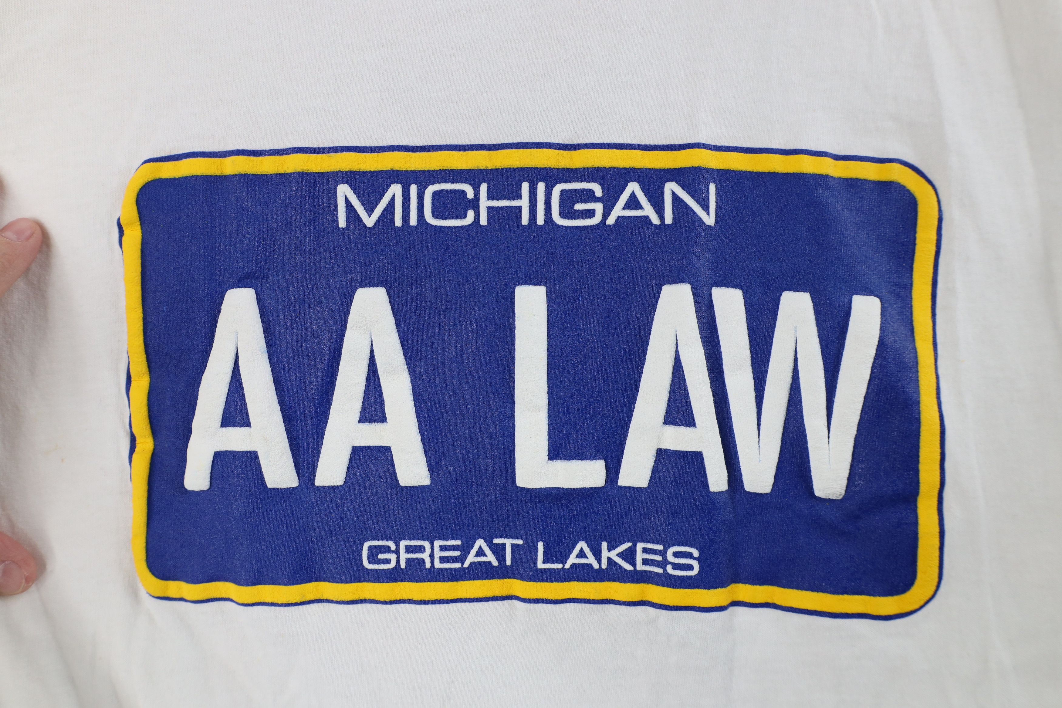 Vintage Vintage 70s 80s of Michigan Ann Arbor Law Lawyer T-Shirt USA Size US L / EU 52-54 / 3 - 4 Thumbnail
