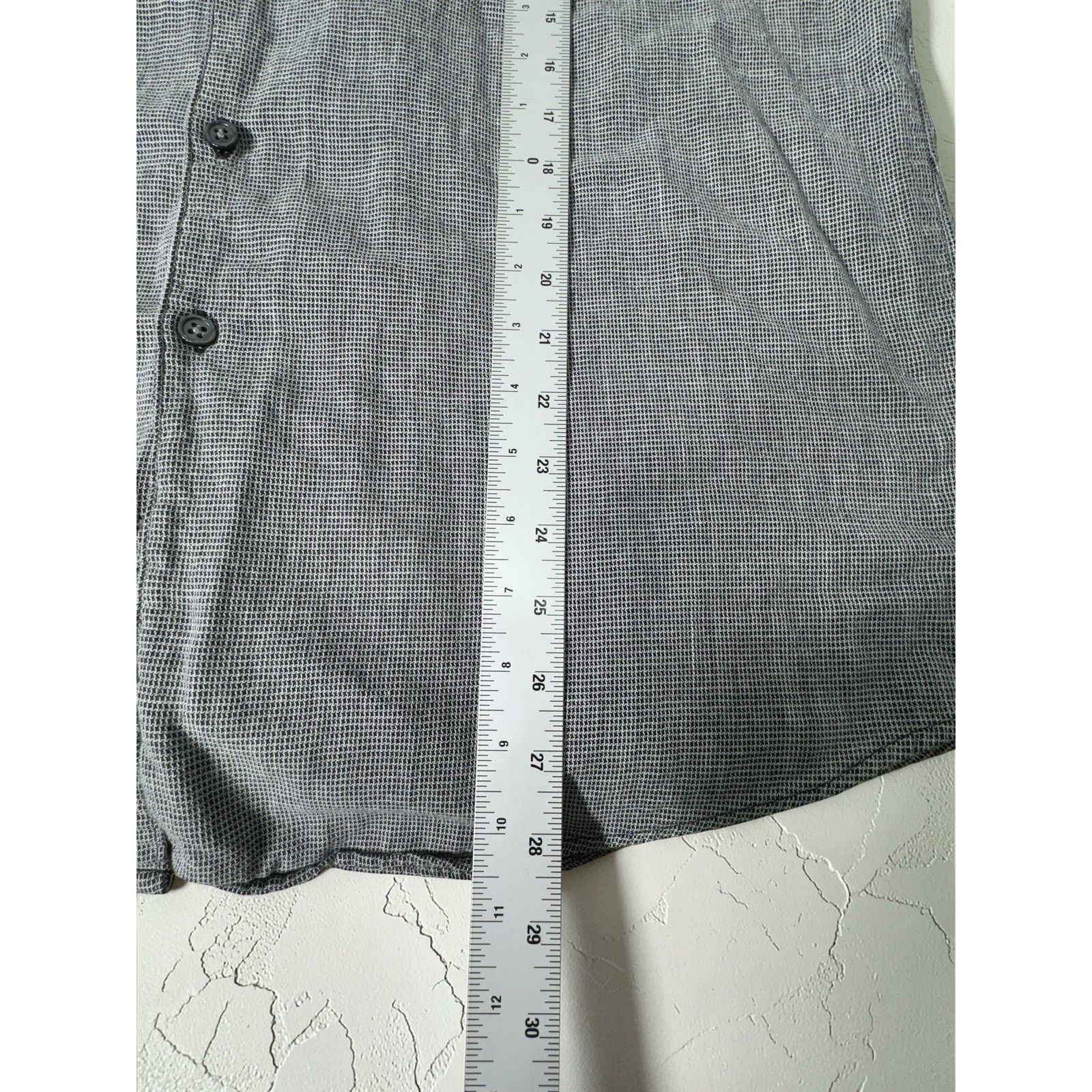 Yves Saint Laurent Yves Saint Laurent Dress Shirt Mens Large Black Button Down Size US L / EU 52-54 / 3 - 3 Thumbnail