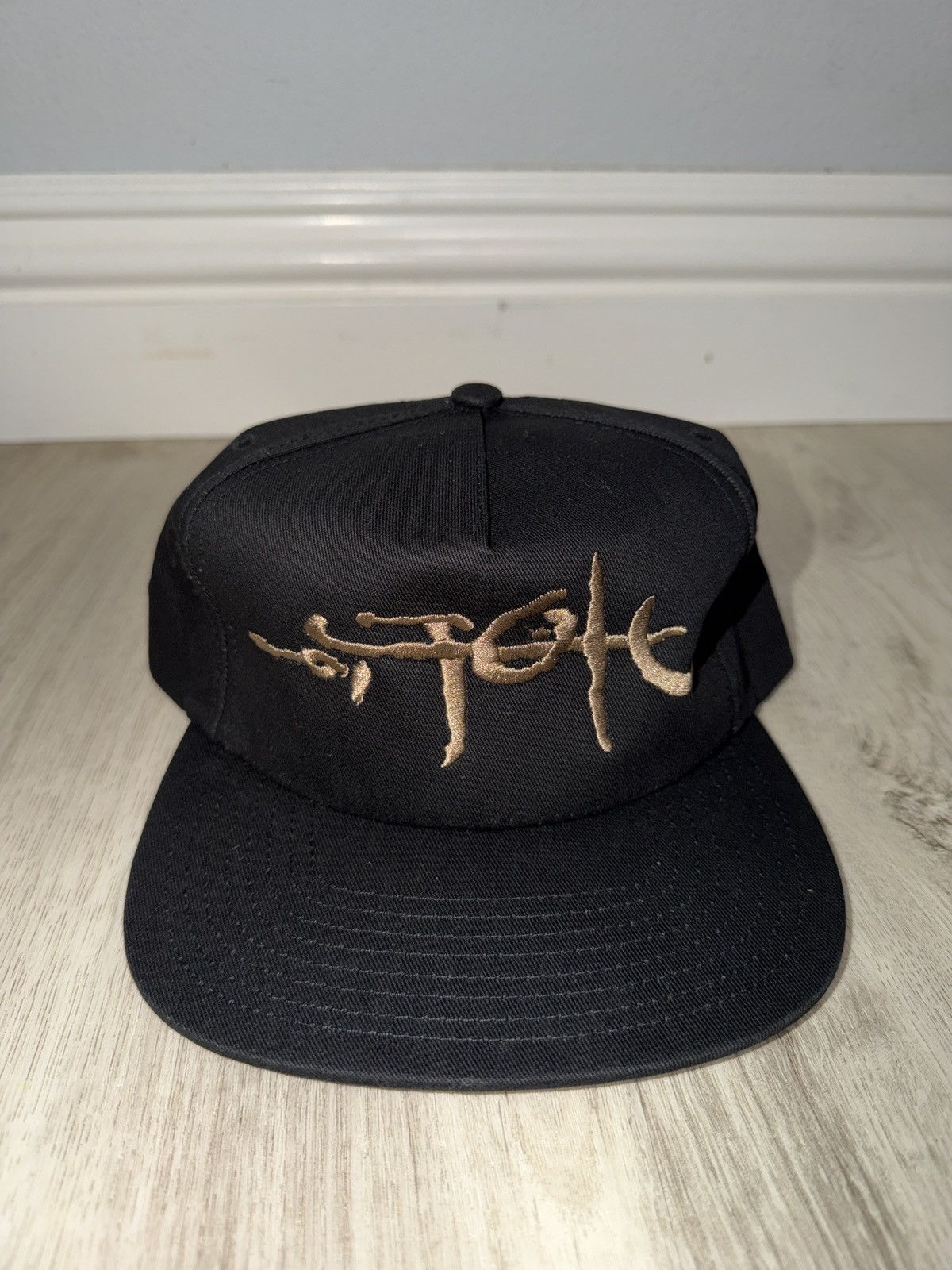 Travis Scott Utopia Hat by Travis Scott Size ONE SIZE - 2 Thumbnail