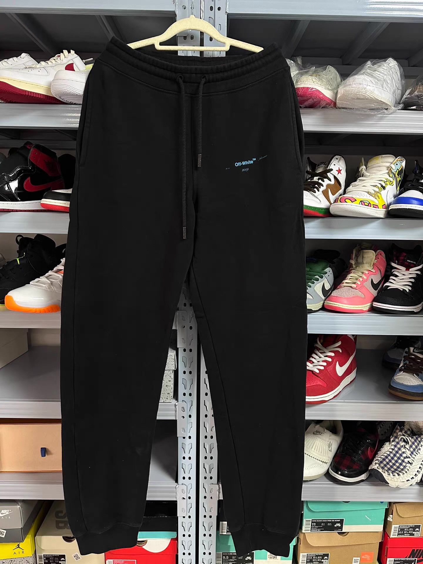 Off-White Off-White Blue Label Sweatpants Ｑ20 Size US 34 / EU 50 - 1 Thumbnail