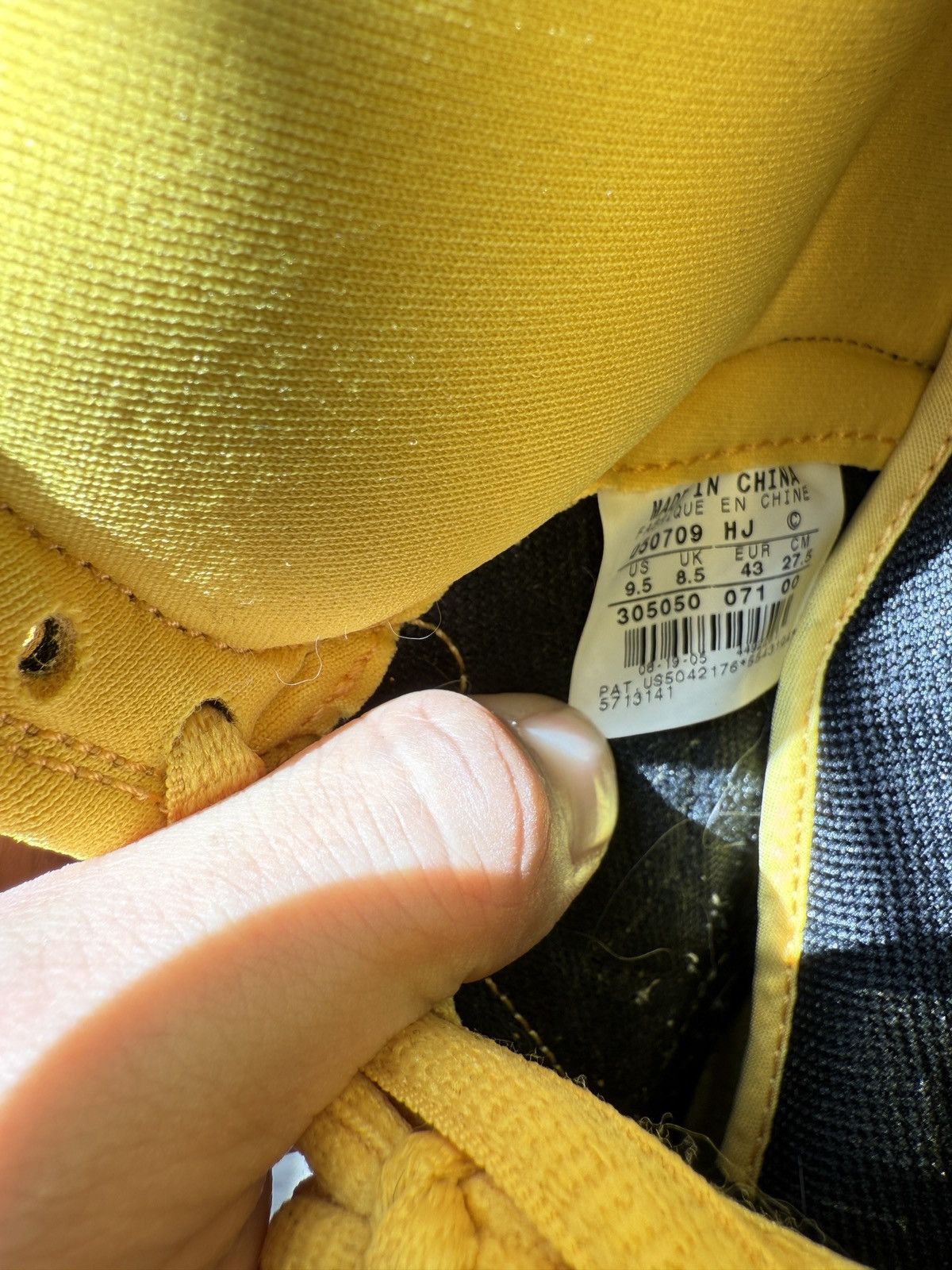 Nike SB Nike SB Dunk High Iowa Size US 9.5 / EU 42-43 - 9 Thumbnail