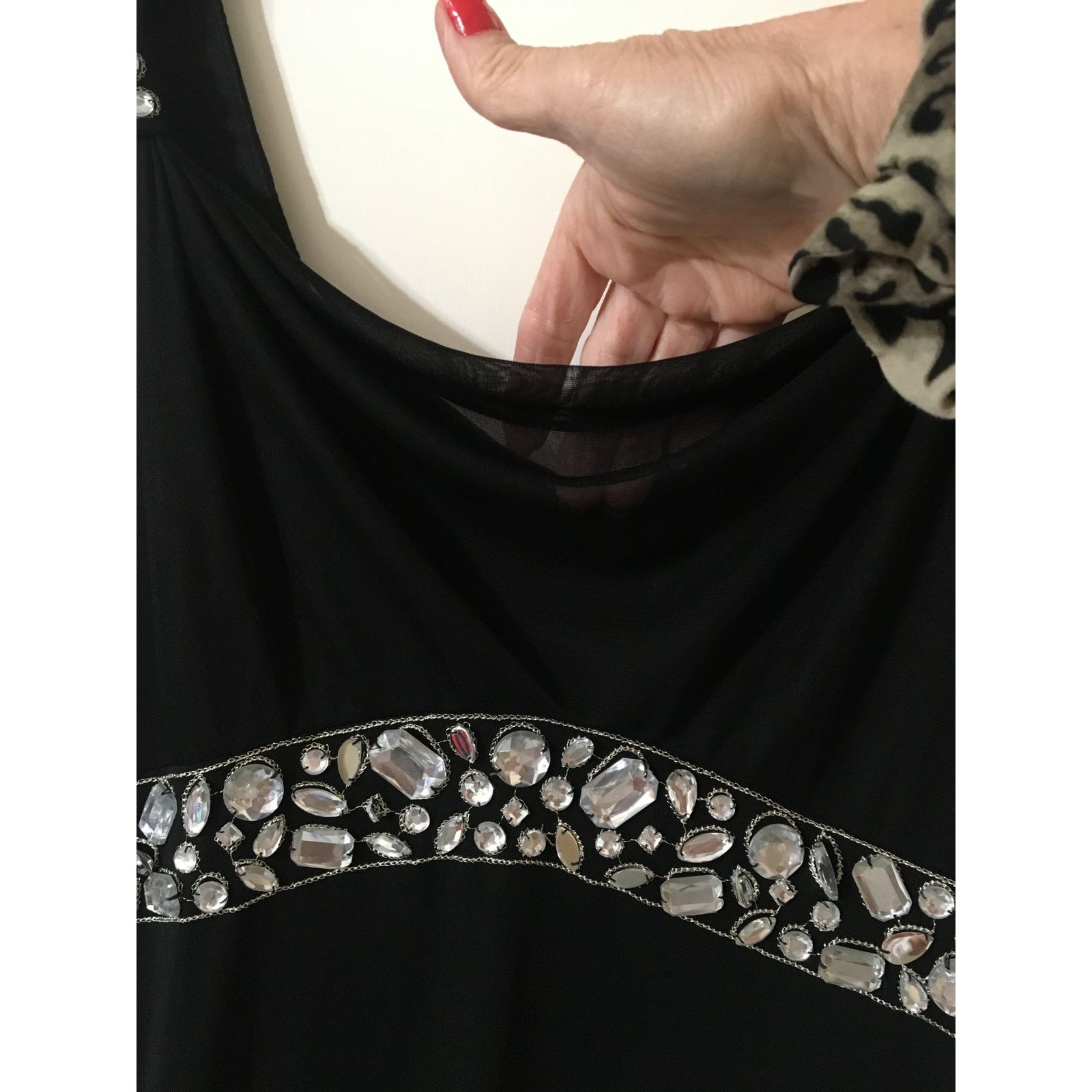 Alex Evenings Alex Evenings 8P Beautiful Black Floor Length Dress Jewels Size M / US 6-8 / IT 42-44 - 2 Thumbnail