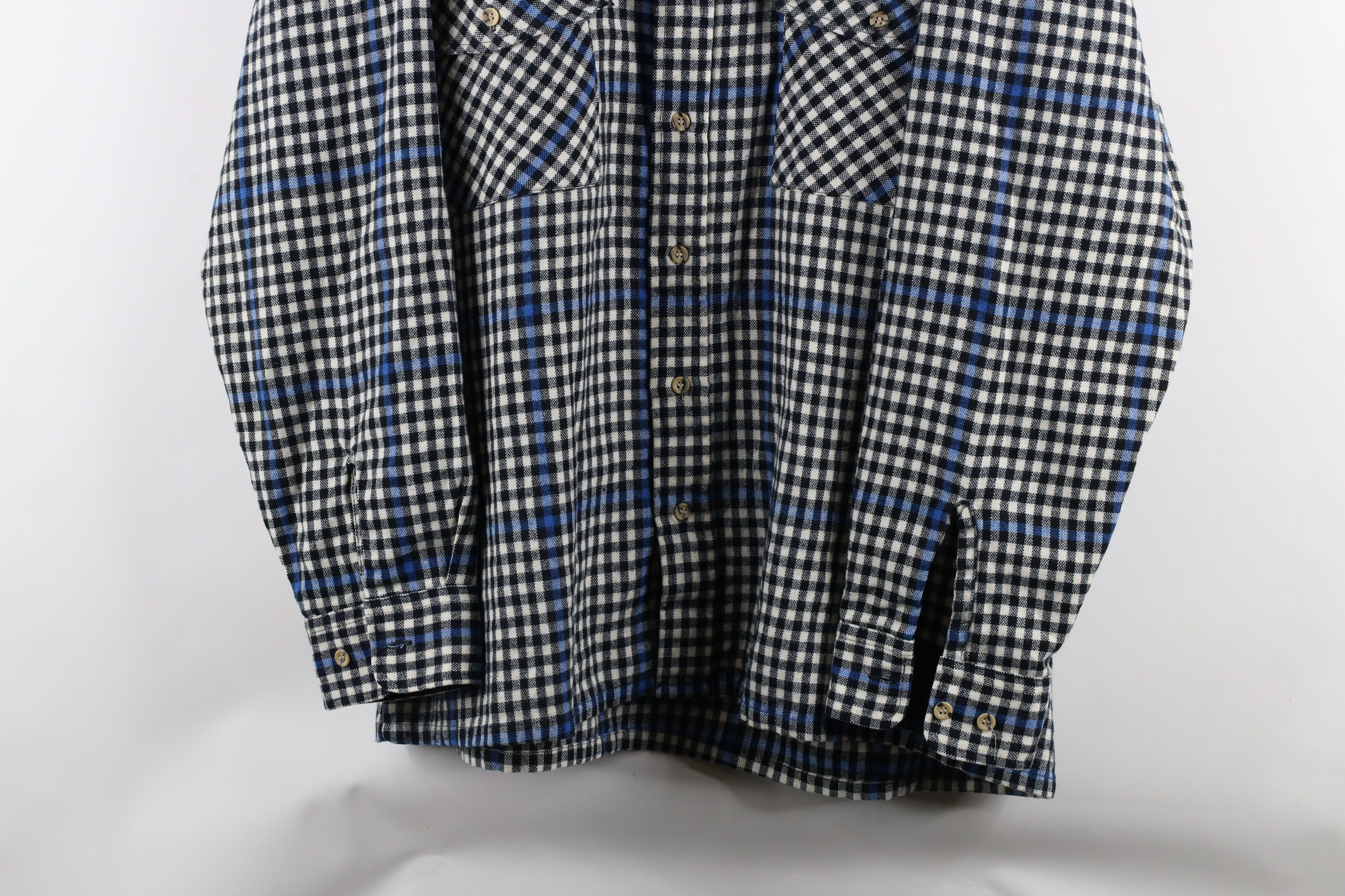 Vintage Vintage 70s Streetwear Knit Collared Button Shirt Plaid Size US XL / EU 56 / 4 - 3 Thumbnail