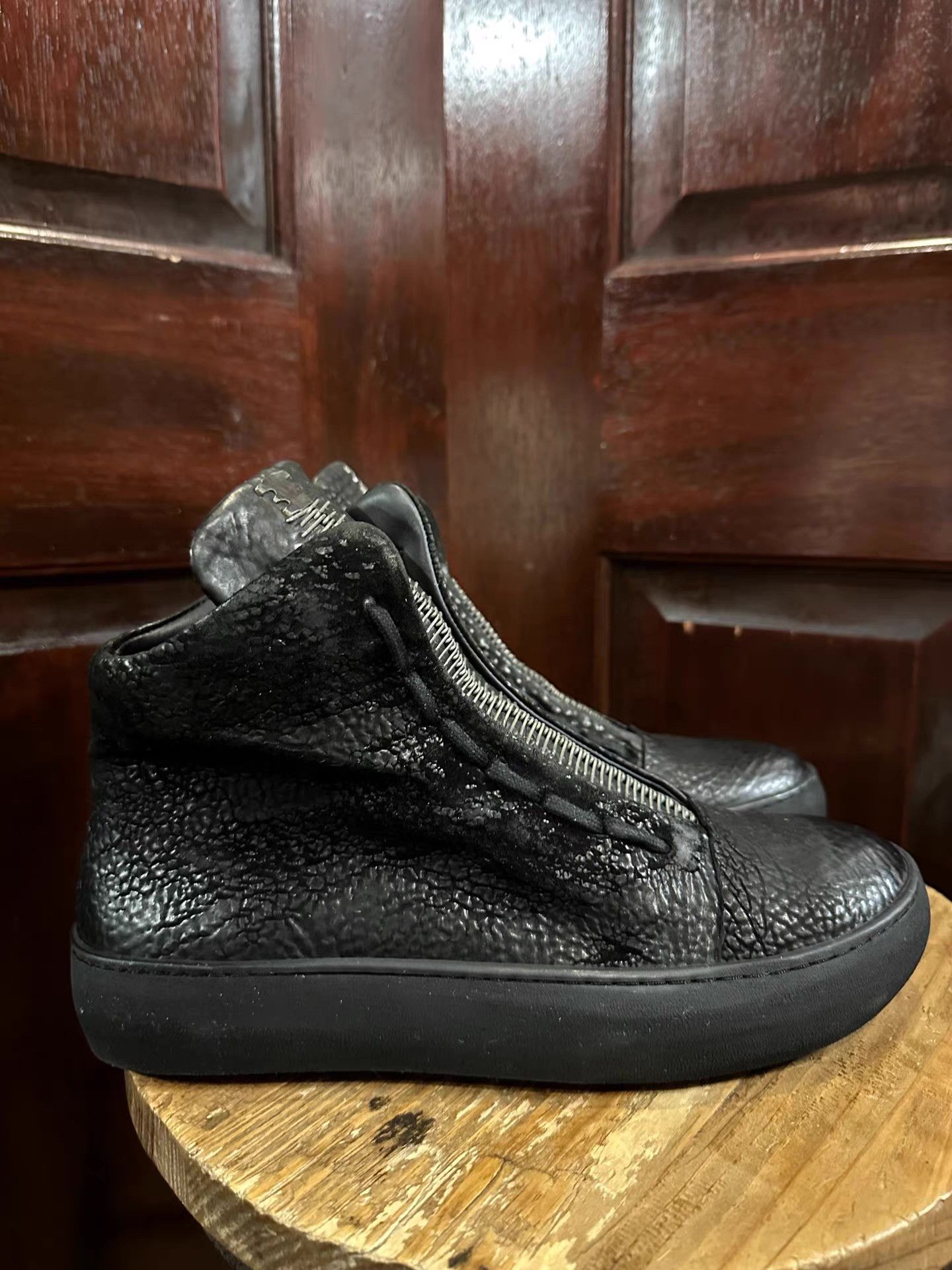 Isaac Sellam Experience Isaac Sellam 18AW Back Stapled Sneakers Ｑ25 Size US 7 / EU 40 - 3 Thumbnail