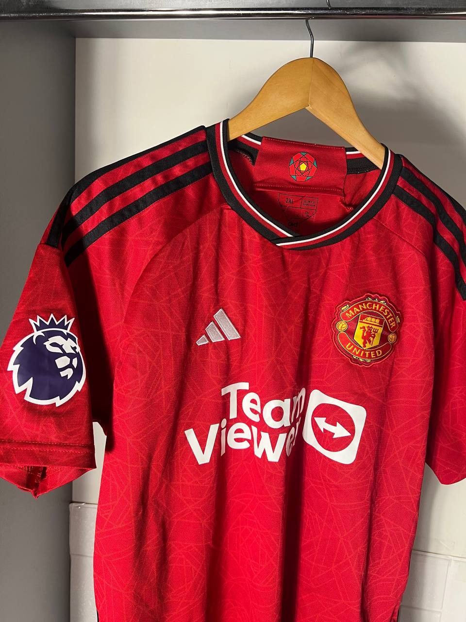Vintage VERY RARE ADIDAS FC MANCHESTER UNITED ENGLAND SOCCER JERSEY Size US XXL / EU 58 / 5 - 7 Thumbnail