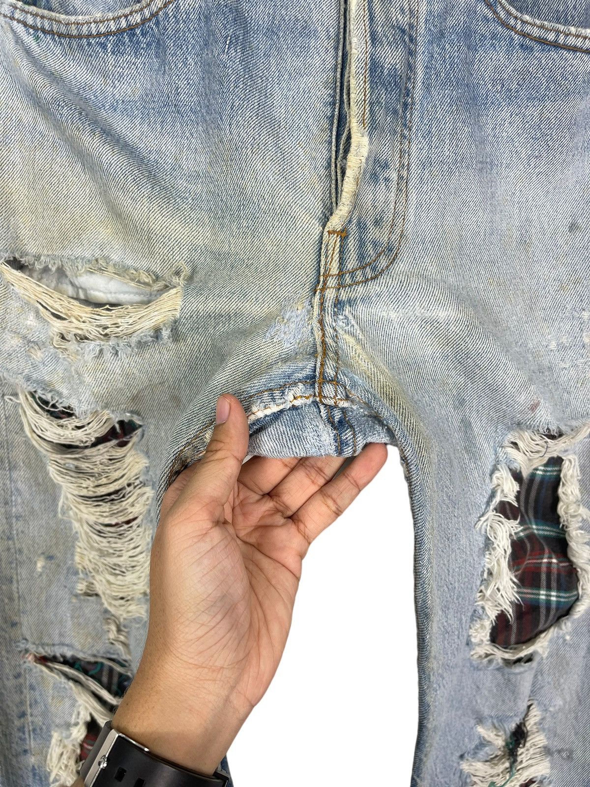 Levi's Levis Kurt Cobain Grunge Ripped Jean Button Fly Size US 30 / EU 46 - 9 Thumbnail