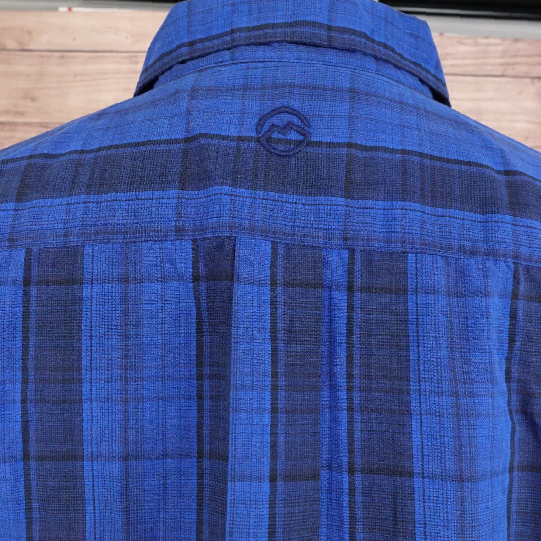 Vintage MAGELLAN CLASSIC FIT BLUE PLAID BUTTON UP SHIRT MENS L Size US L / EU 52-54 / 3 - 6 Thumbnail
