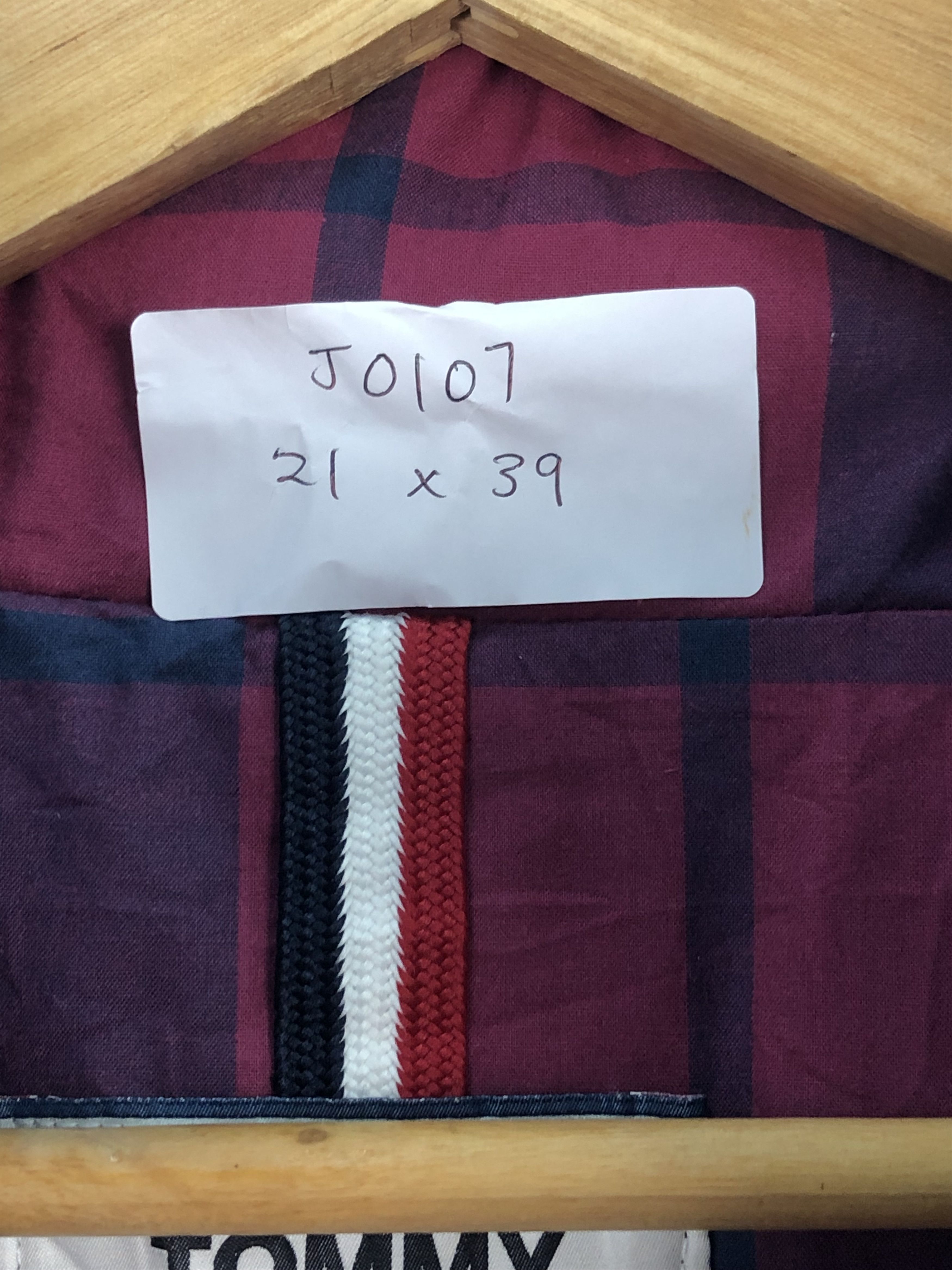 Tommy Hilfiger Vintage Tommy Jeans Puffer Down Jacket Multicolour J0107 Size US S / EU 44-46 / 1 - 12 Thumbnail