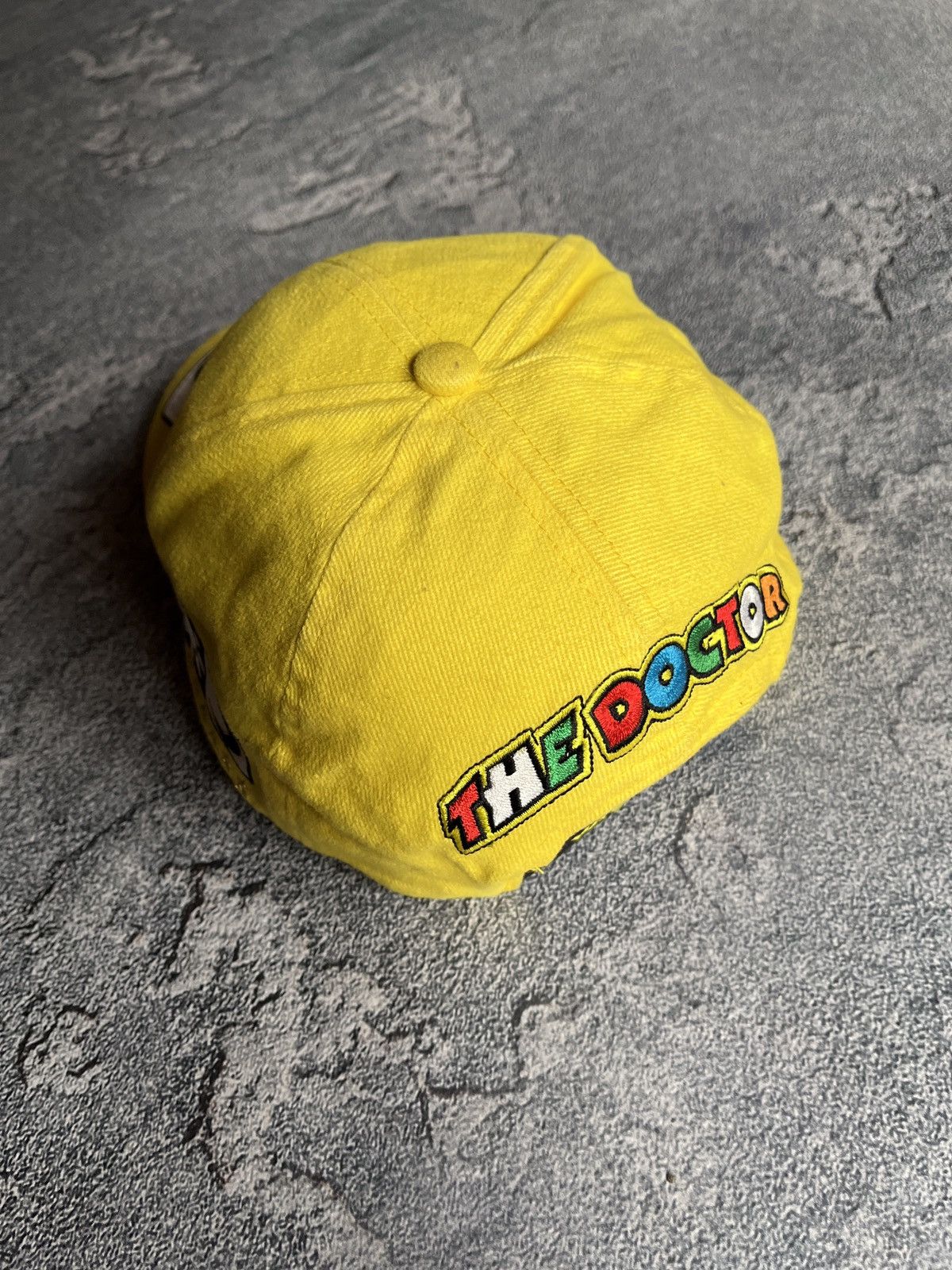 Formula 1 × Vintage 00s Vintage Valentino Rossi 46 The Doctor Uno Racer Cap Size ONE SIZE - 3 Thumbnail