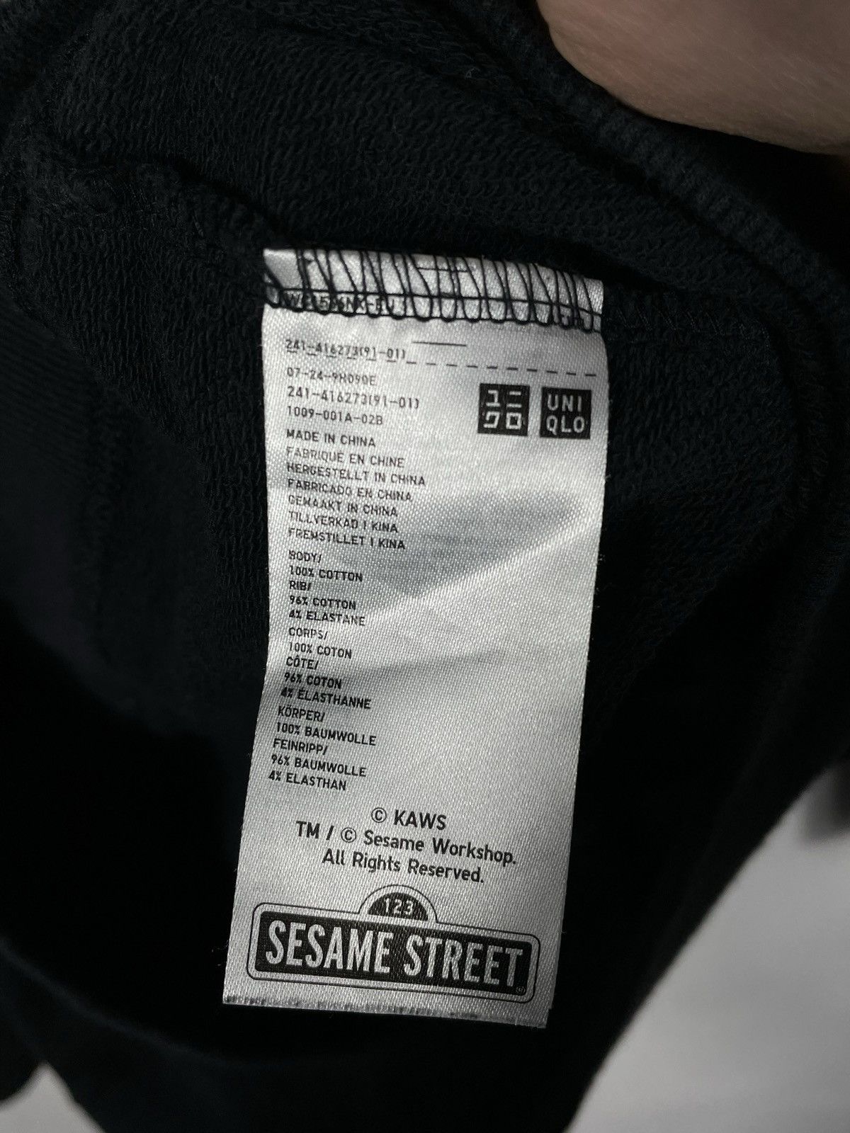 Japanese Brand × Kaws × Uniqlo Kaws x Uniqlo Sesame Street Hoodie Japanese Baggy Loose Size US XL / EU 56 / 4 - 7 Thumbnail