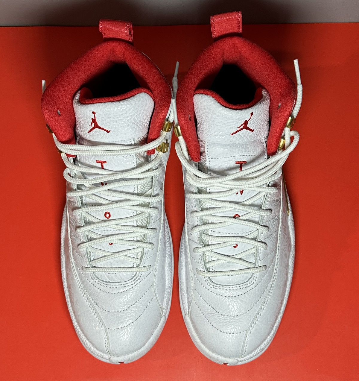 Jordan Brand Size 8.5 - Air Jordan 12 Retro FIBA Size US 8.5 / EU 41-42 - 4 Thumbnail