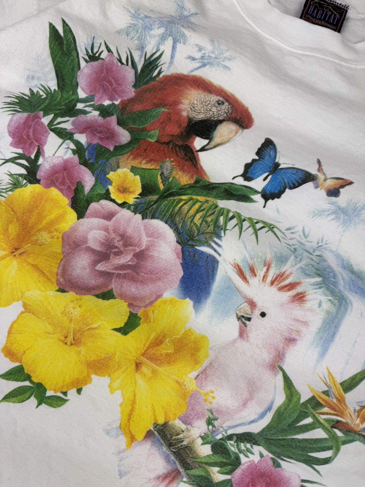 Vintage Vintage 90s parrots jungle animal print graphic tee Size US XL / EU 56 / 4 - 5 Thumbnail