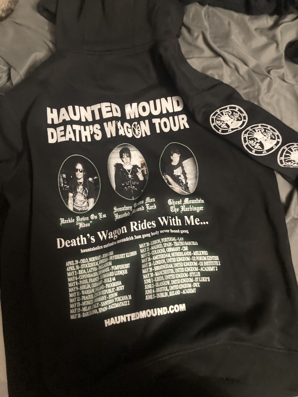 Haunted Mound Haunted mound tour hoodie Size US XL / EU 56 / 4 - 2 Thumbnail