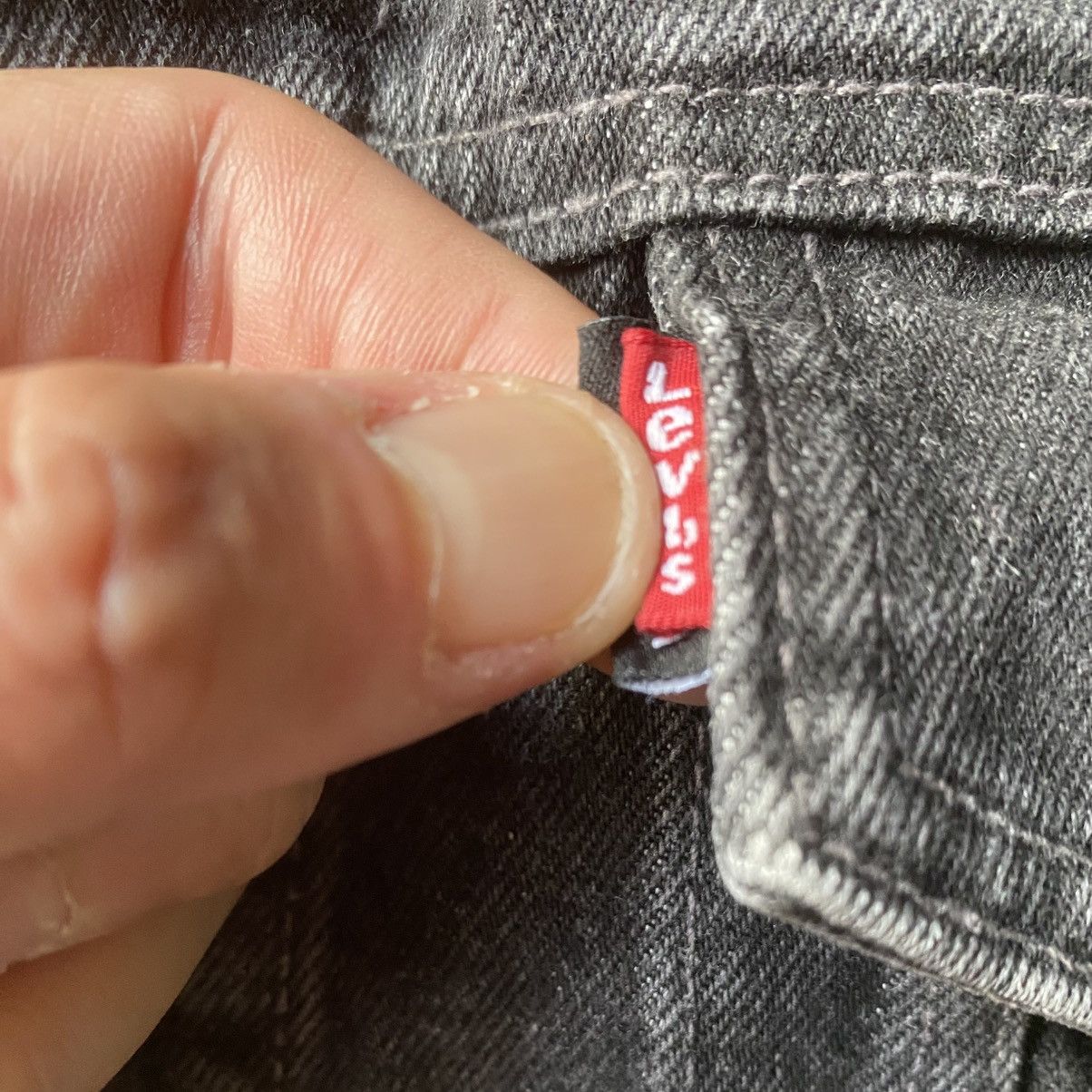 Levi's × Vetements Fall18 Deconstructed Denim Jacket Size S / US 4 / IT 40 - 9 Thumbnail