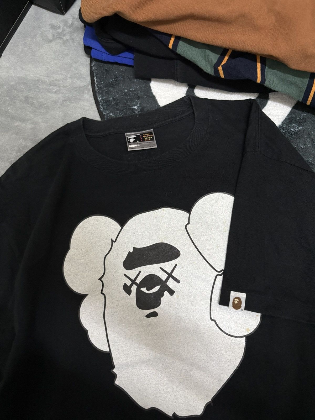 Bape × Kaws Bape x Kaws Vintage T-Shirt Size US L / EU 52-54 / 3 - 9 Thumbnail