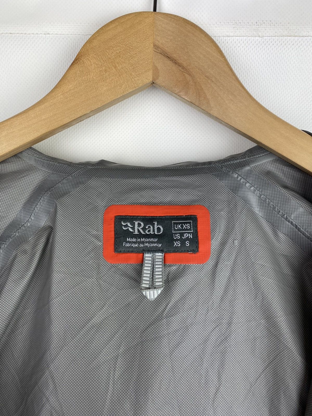Rab Rab Downpour men’s membrane hooded windbreaker jacket Size US XS / EU 42 / 0 - 20 Thumbnail