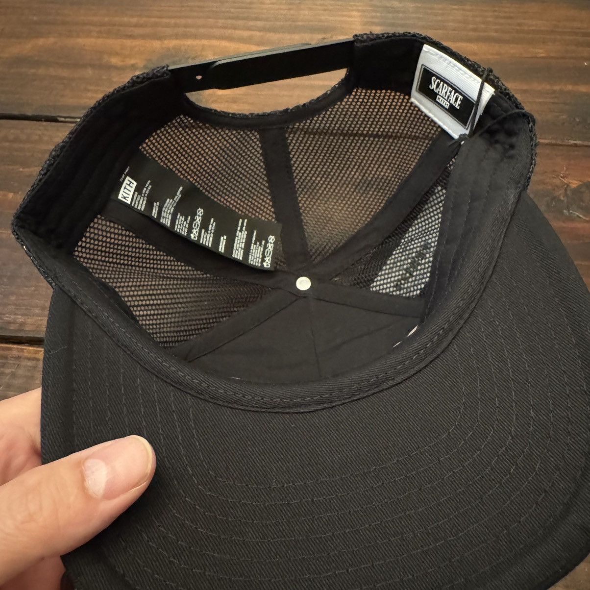 Kith Kith x Scarface Poly Foam Nolan Trucker Hat Size ONE SIZE - 7 Thumbnail