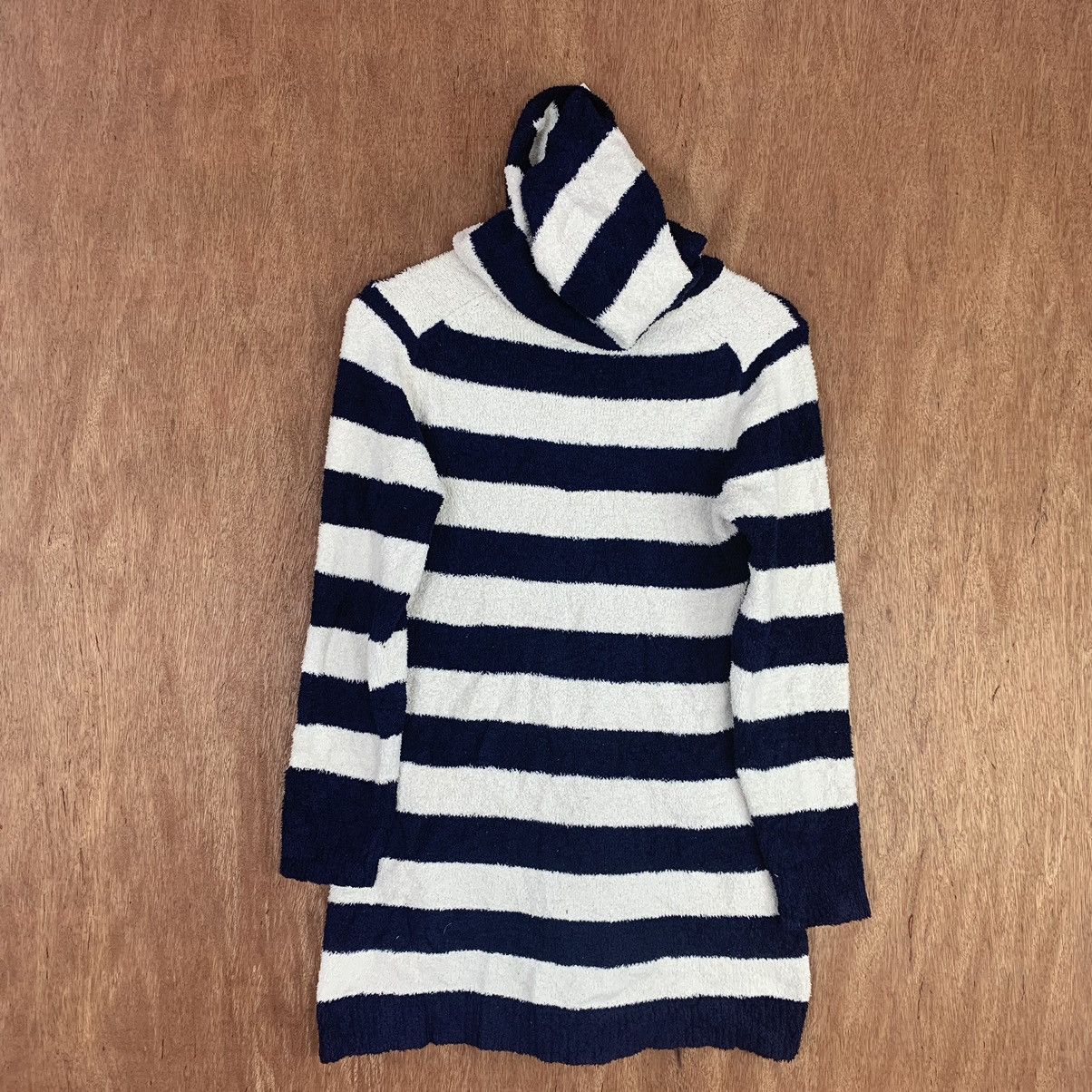 Homespun Knitwear × Uniqlo Uniqlo Ladies Vintage Sweatshirt Knitwear Size US S / EU 44-46 / 1 - 10 Thumbnail