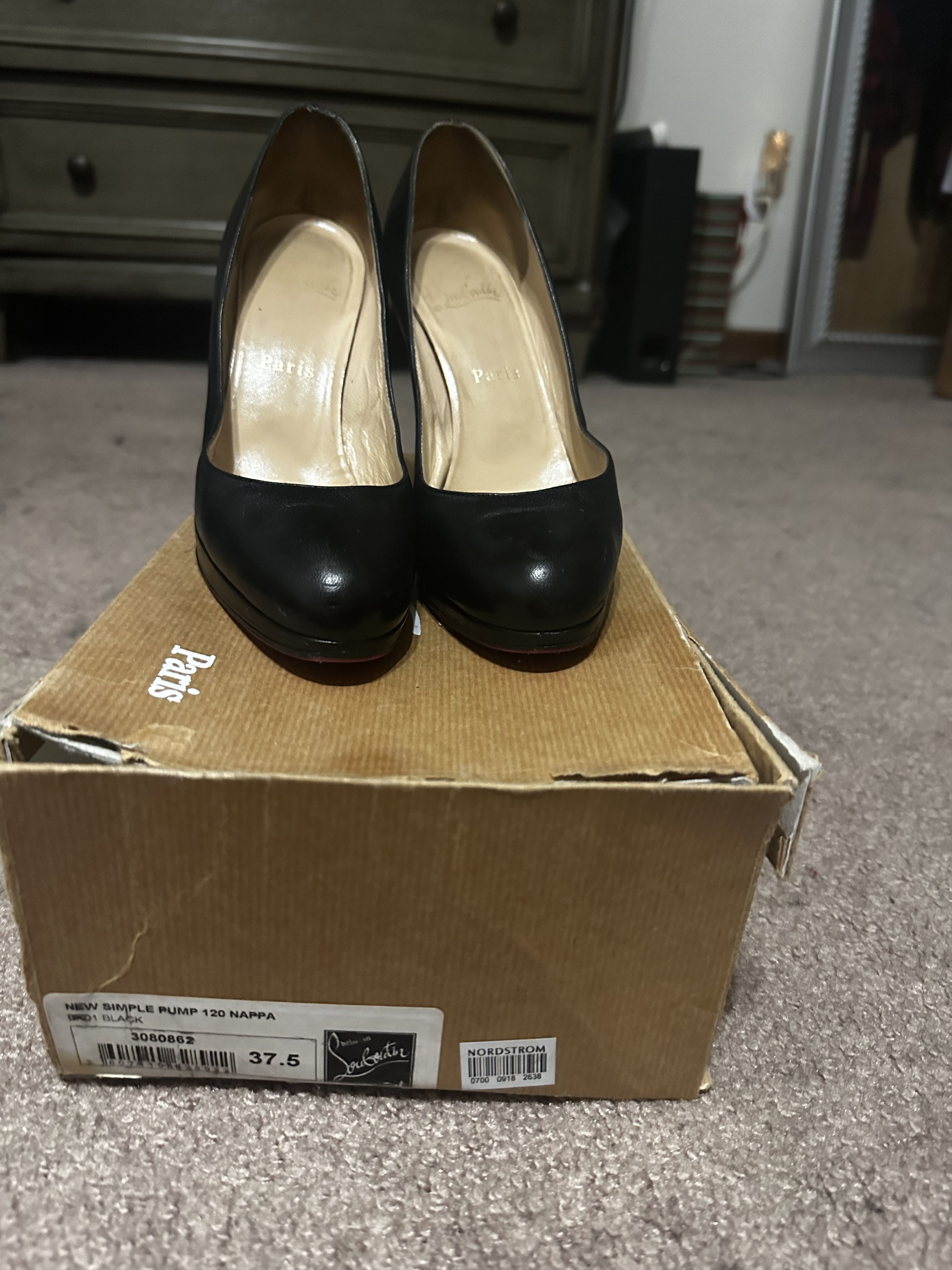 coach heels with logo