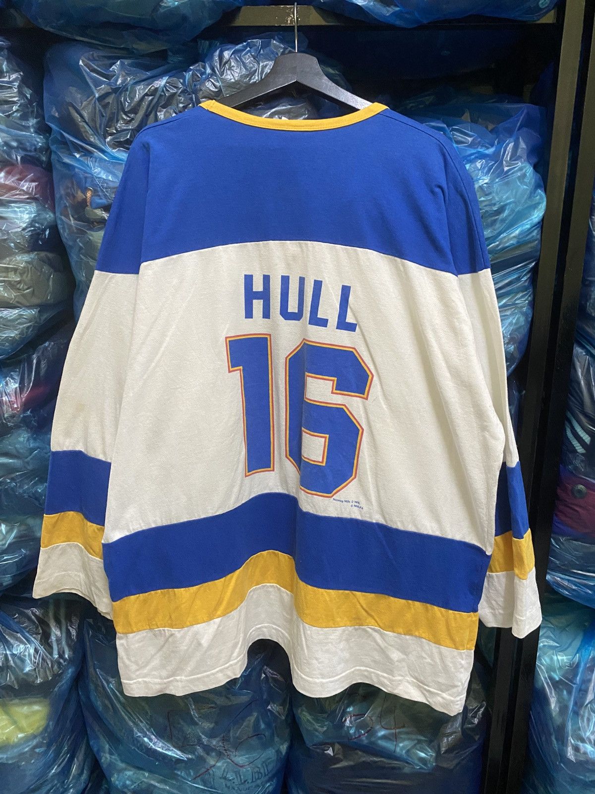 NHL × Nutmeg Vintage Nutmeg Mills St. Louis Blues Brett Hull Jersey Tee Size US XL / EU 56 / 4 - 10 Thumbnail