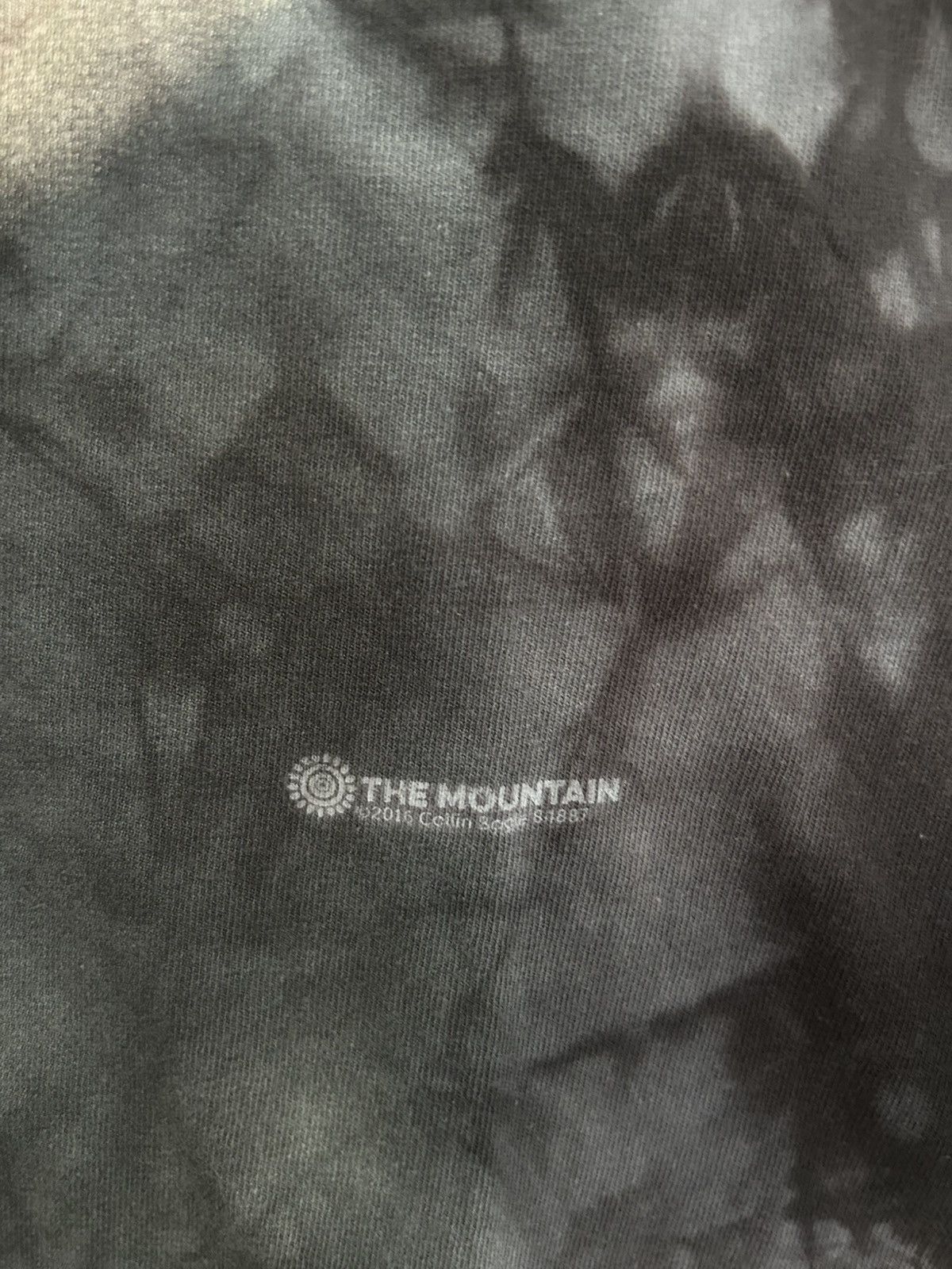 Vintage The Mountain Jaguar Full Art T-shirt Size US L / EU 52-54 / 3 - 4 Thumbnail