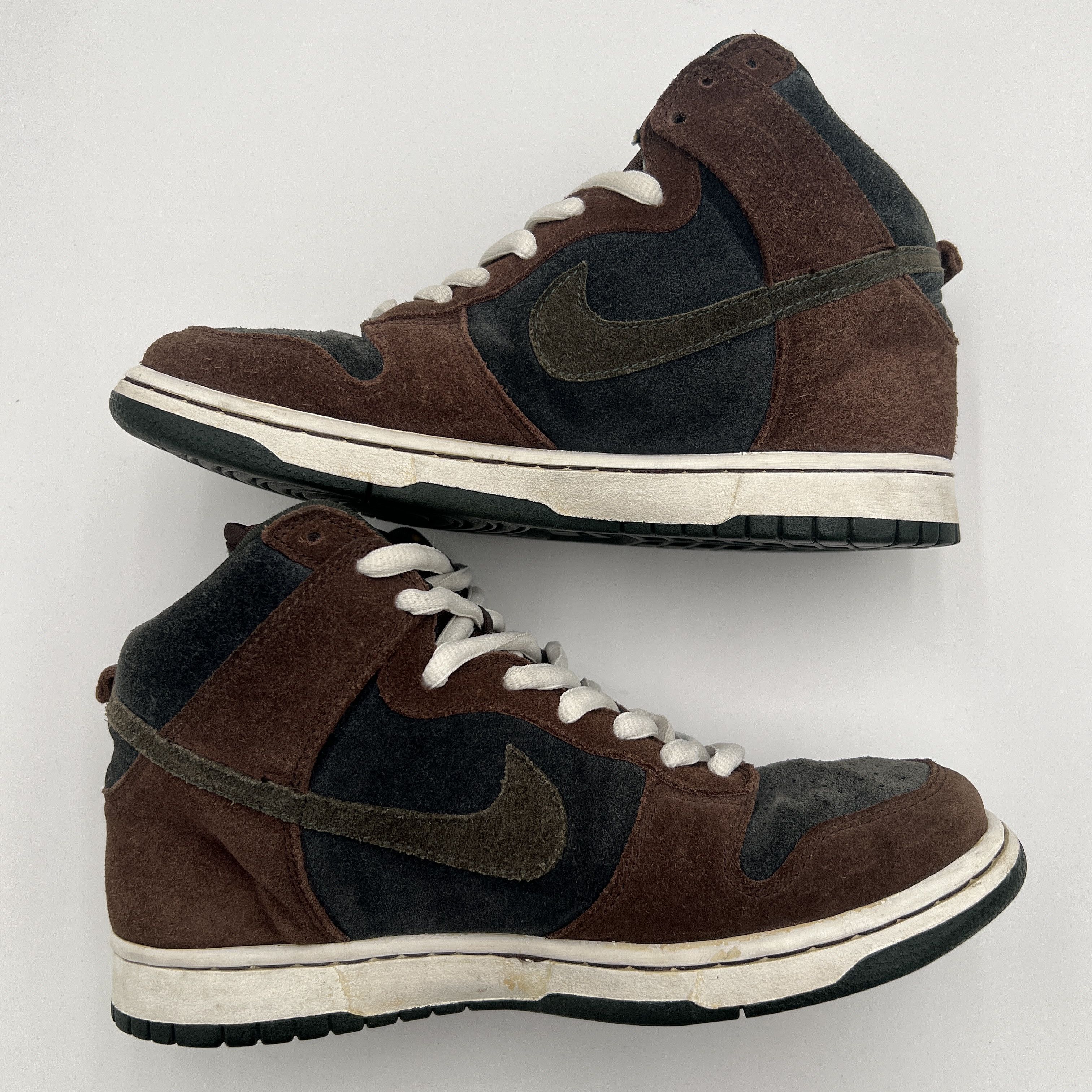 Nike Nike SB Dunk High Paul Brown 2003 OG Silver Box Size US 9 / EU 42 - 3 Thumbnail