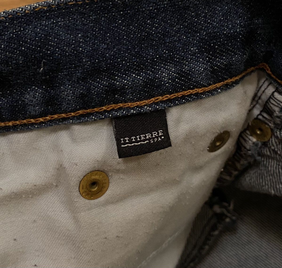 Dolce & Gabbana Dolce & Gabbana Denim Skirt x Vintage x Luxury Size 32" / US 10 / IT 46 - 10 Thumbnail